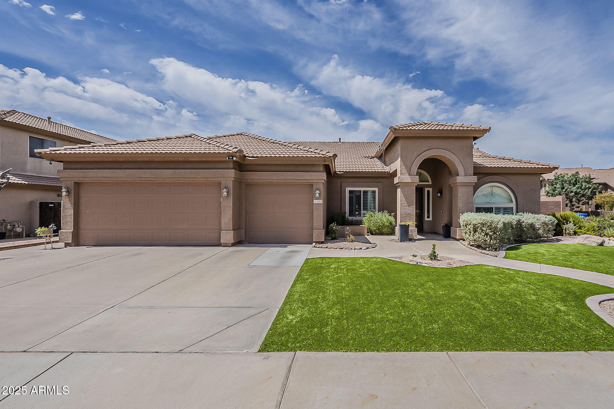 16834 S 25TH Place
