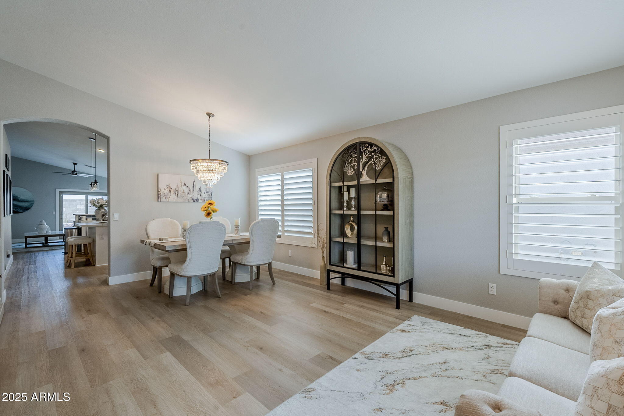 3112 E MILLBRAE Lane