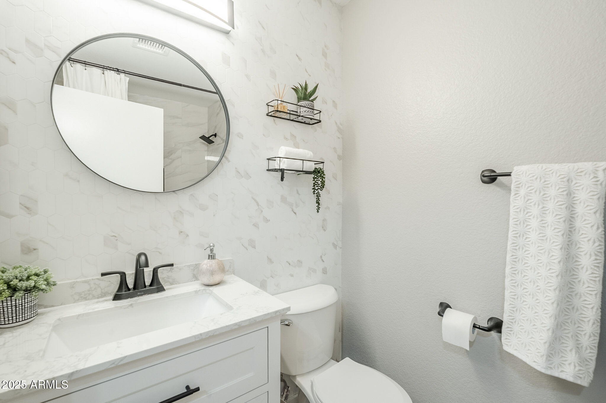 3112 E MILLBRAE Lane