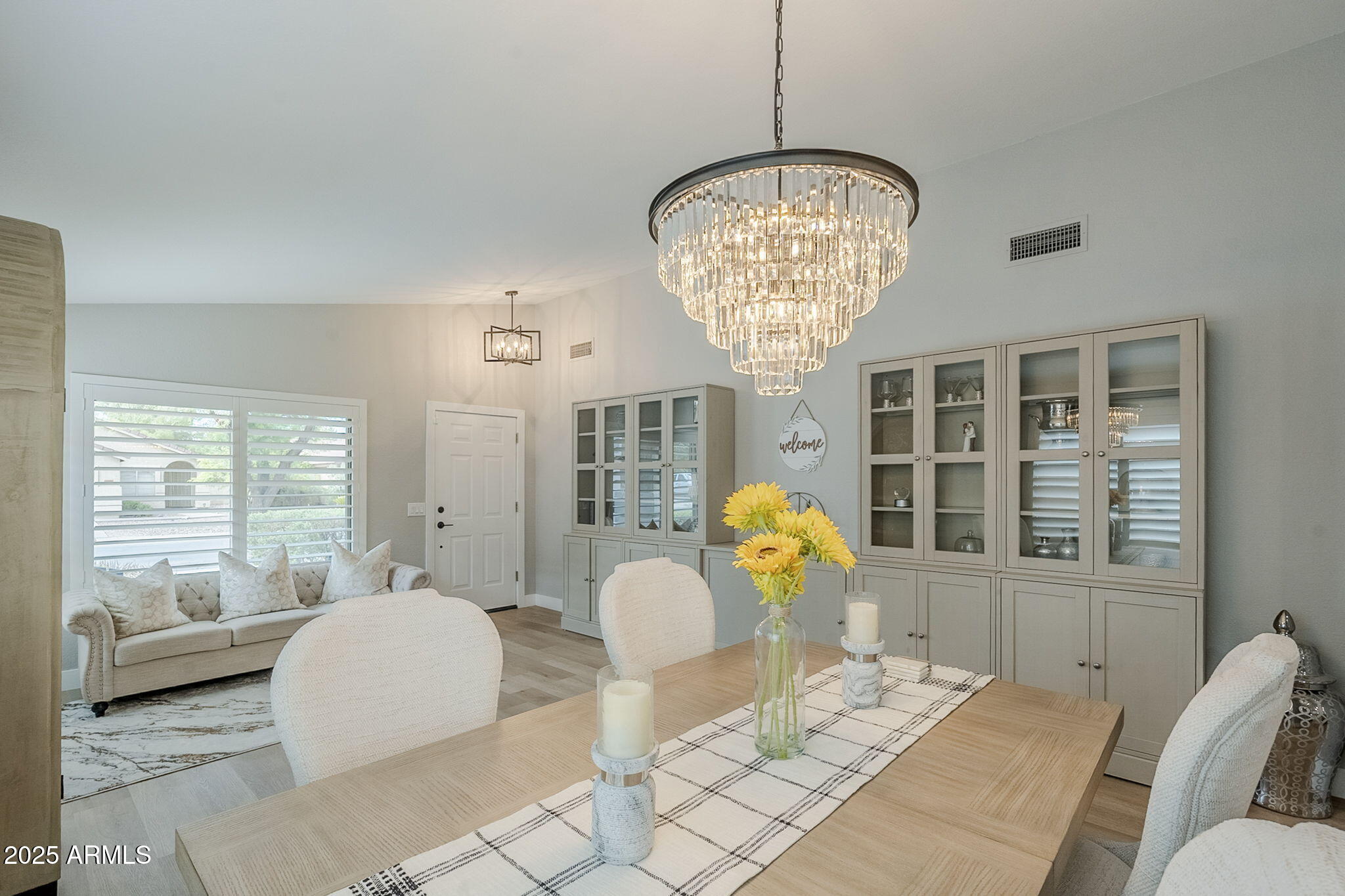 3112 E MILLBRAE Lane