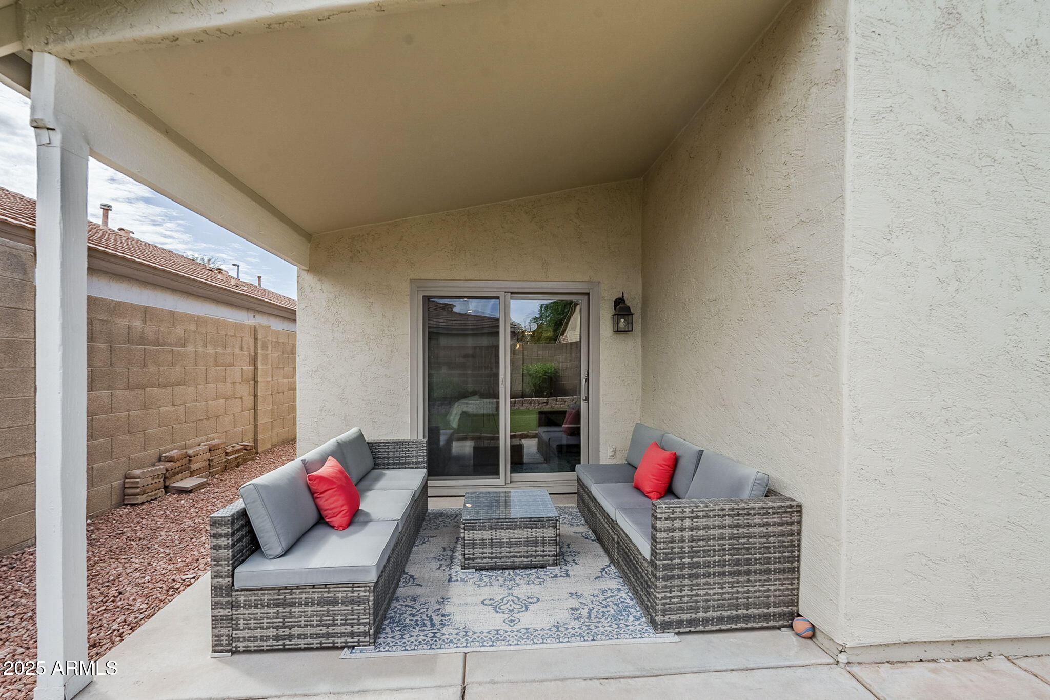 3112 E MILLBRAE Lane