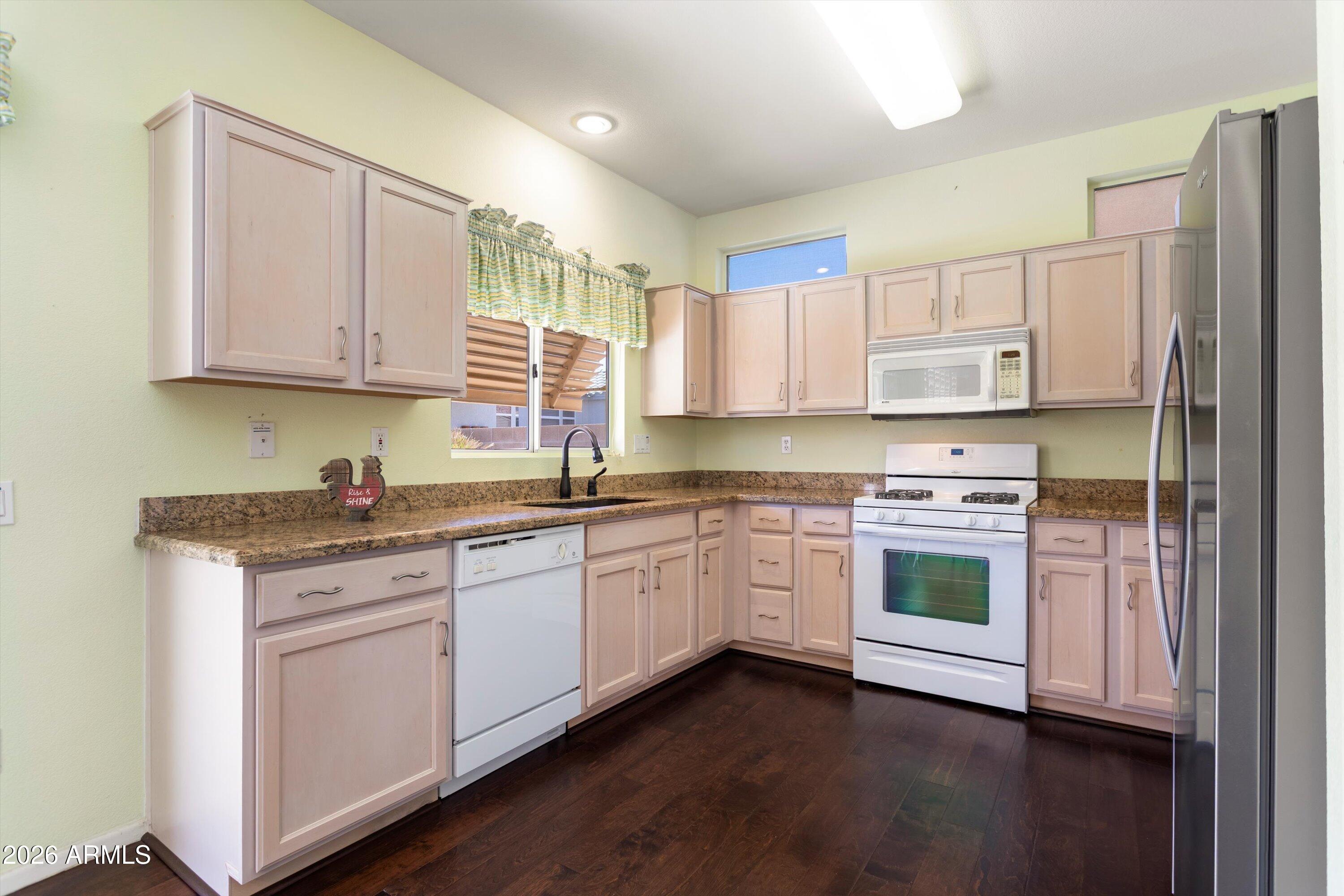 15325 W DOMINGO Lane