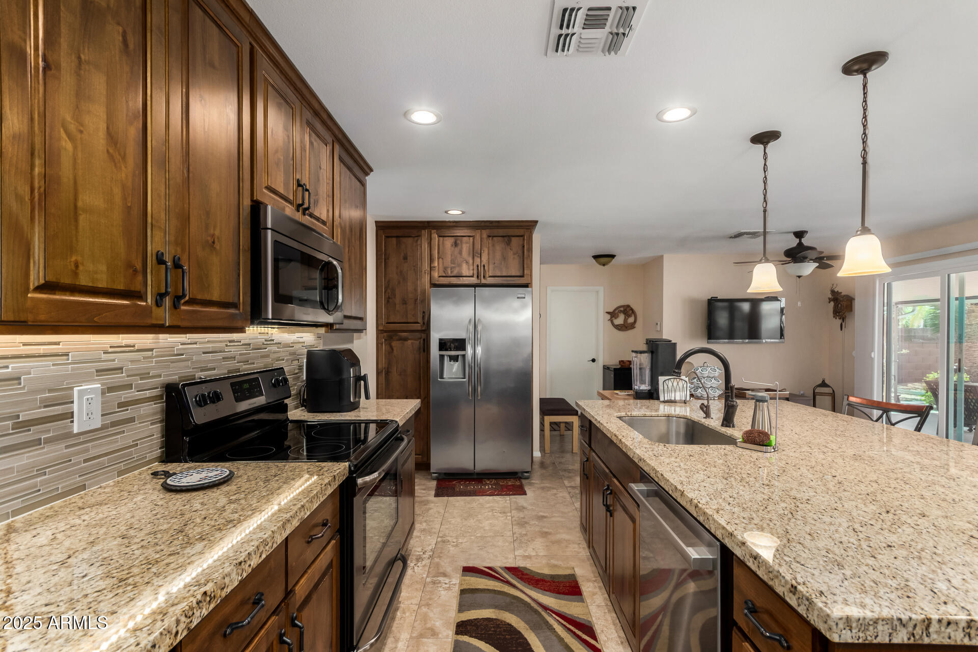 12802 N BLUE RIDGE Drive