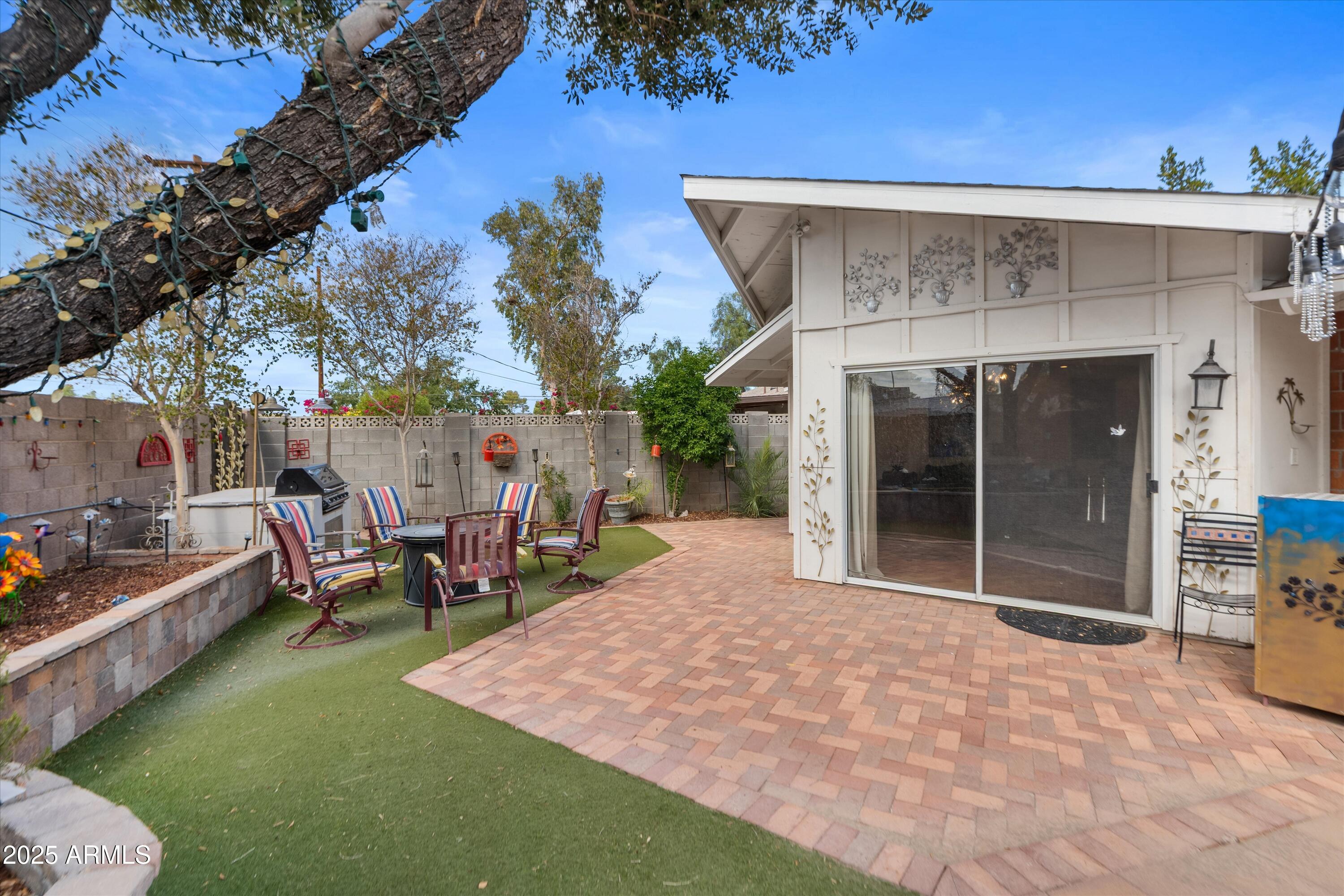 8407 E RANCHO VISTA Drive