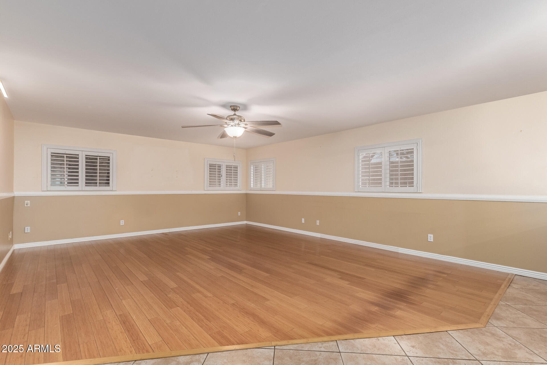 2625 E VERBENA Drive