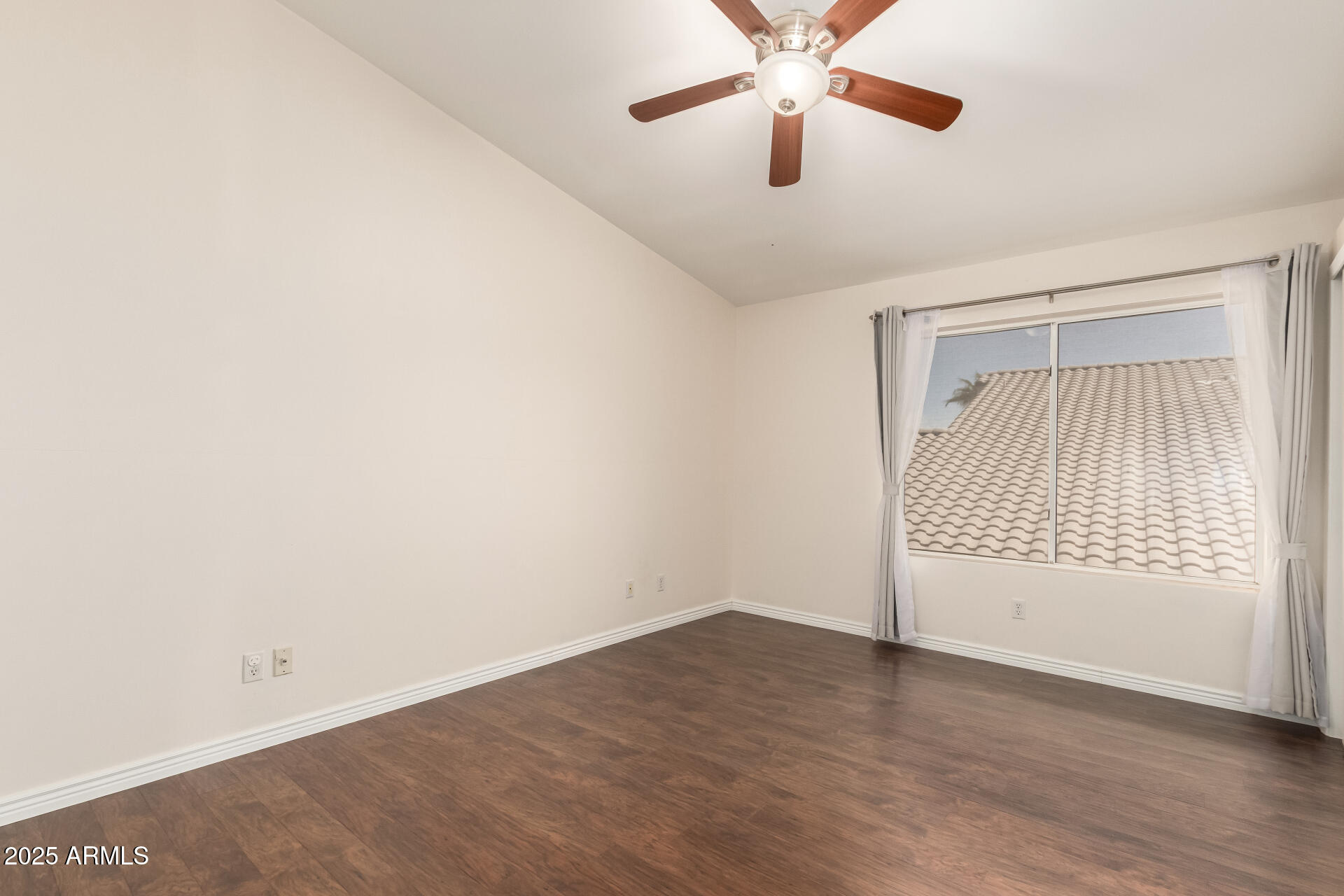 2625 E VERBENA Drive