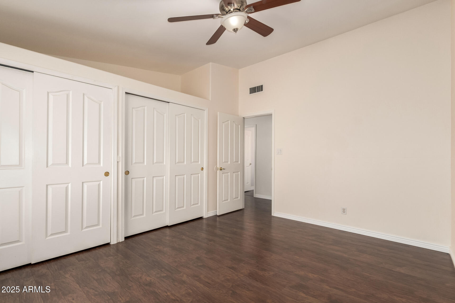 2625 E VERBENA Drive