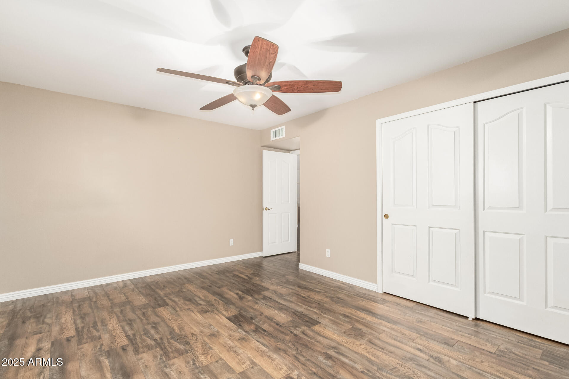 2625 E VERBENA Drive