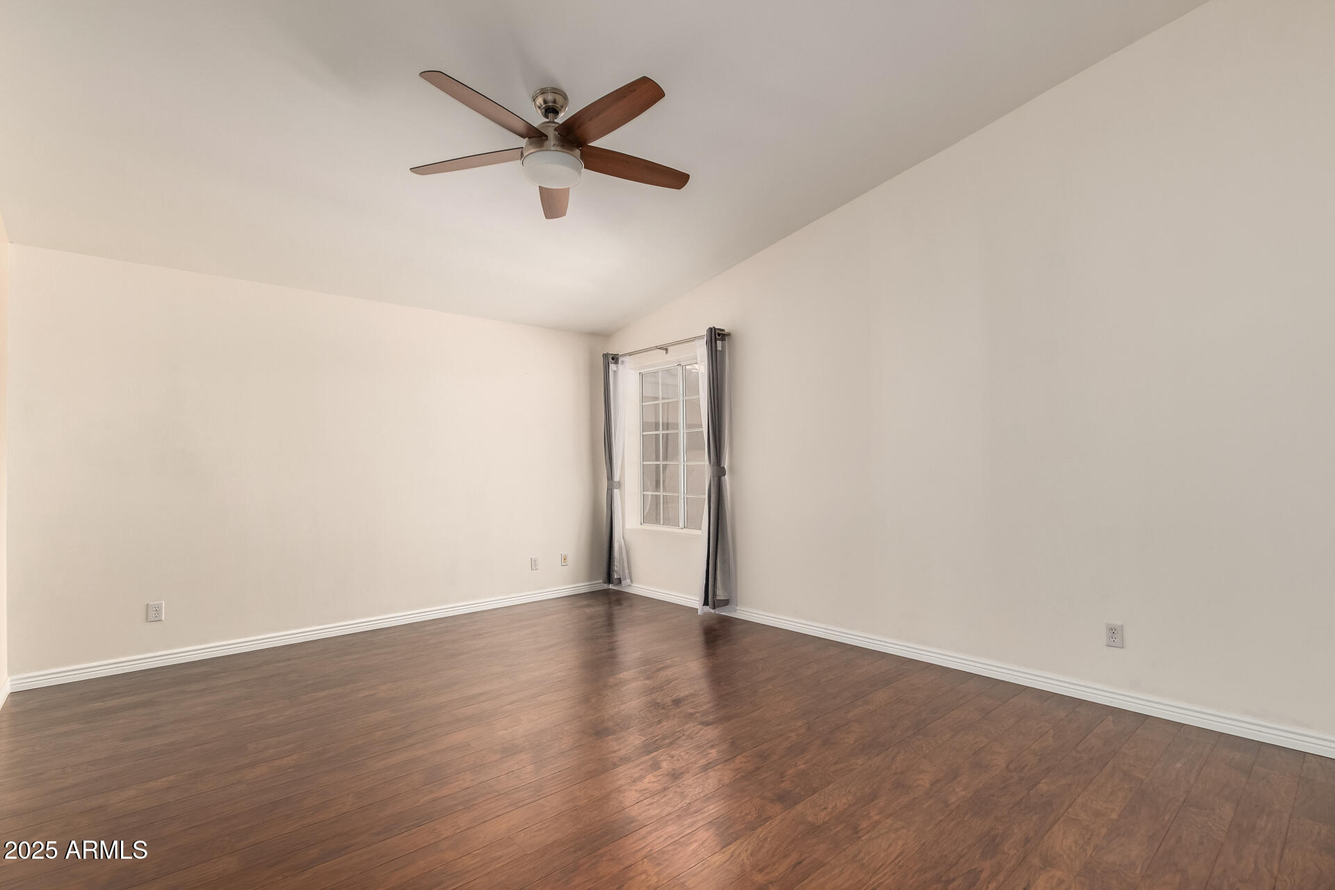 2625 E VERBENA Drive