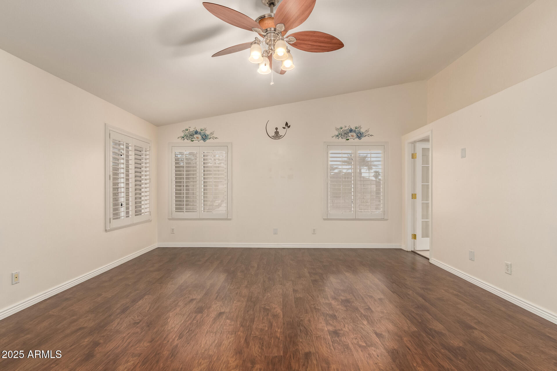 2625 E VERBENA Drive