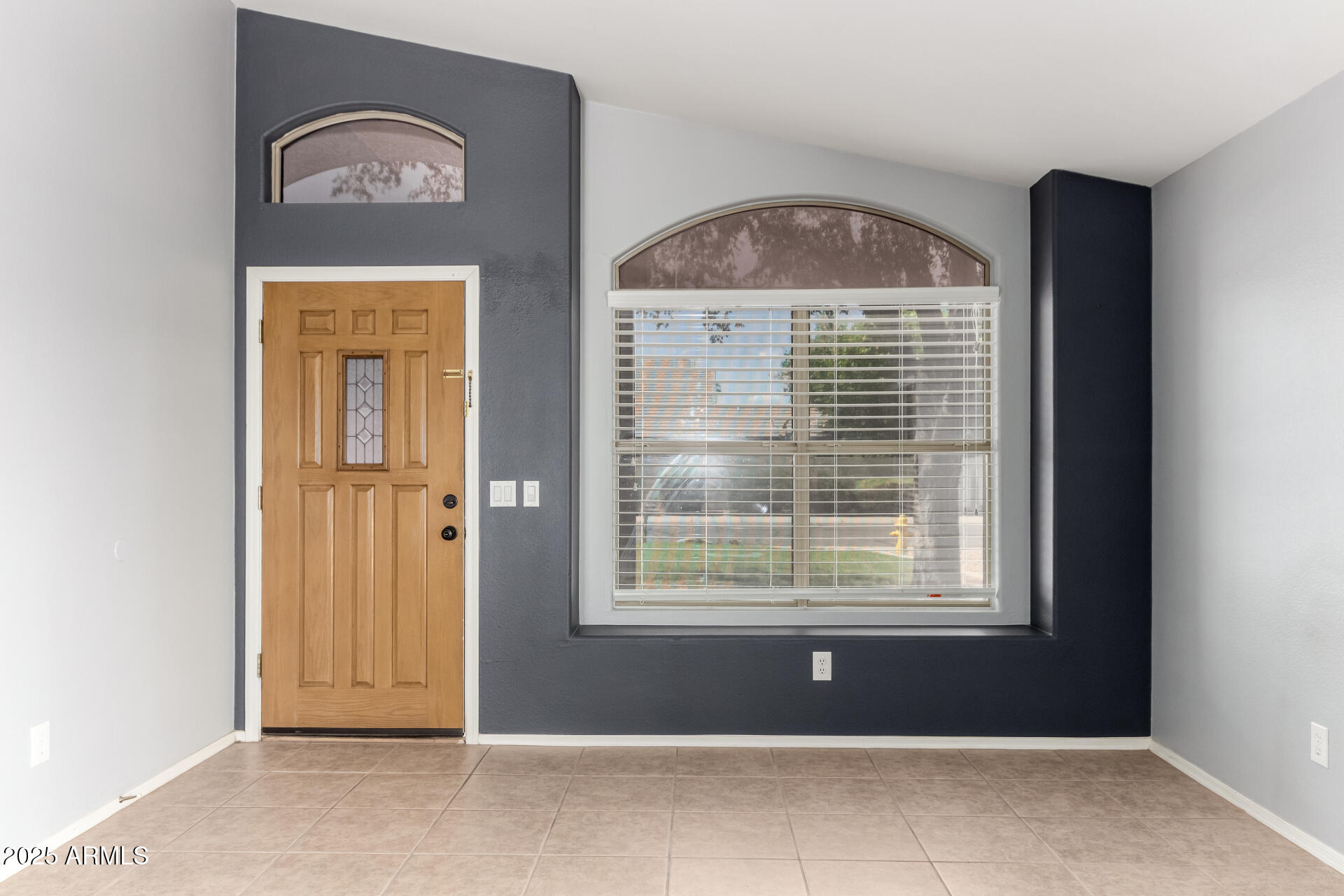 1421 S NIELSON Street