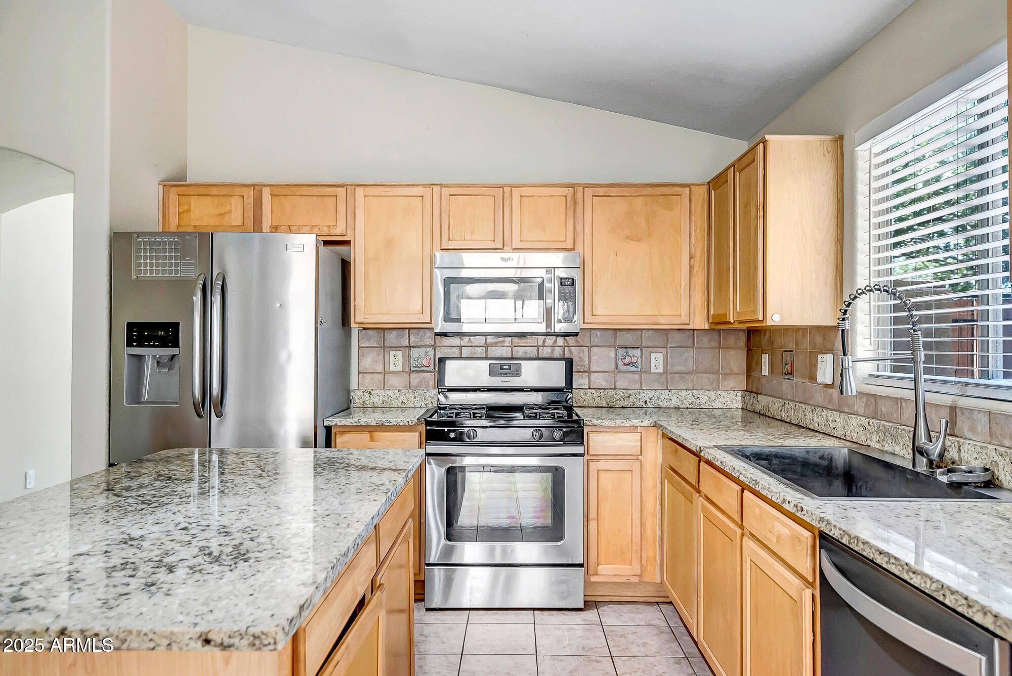 6426 W PRICKLY PEAR Trail