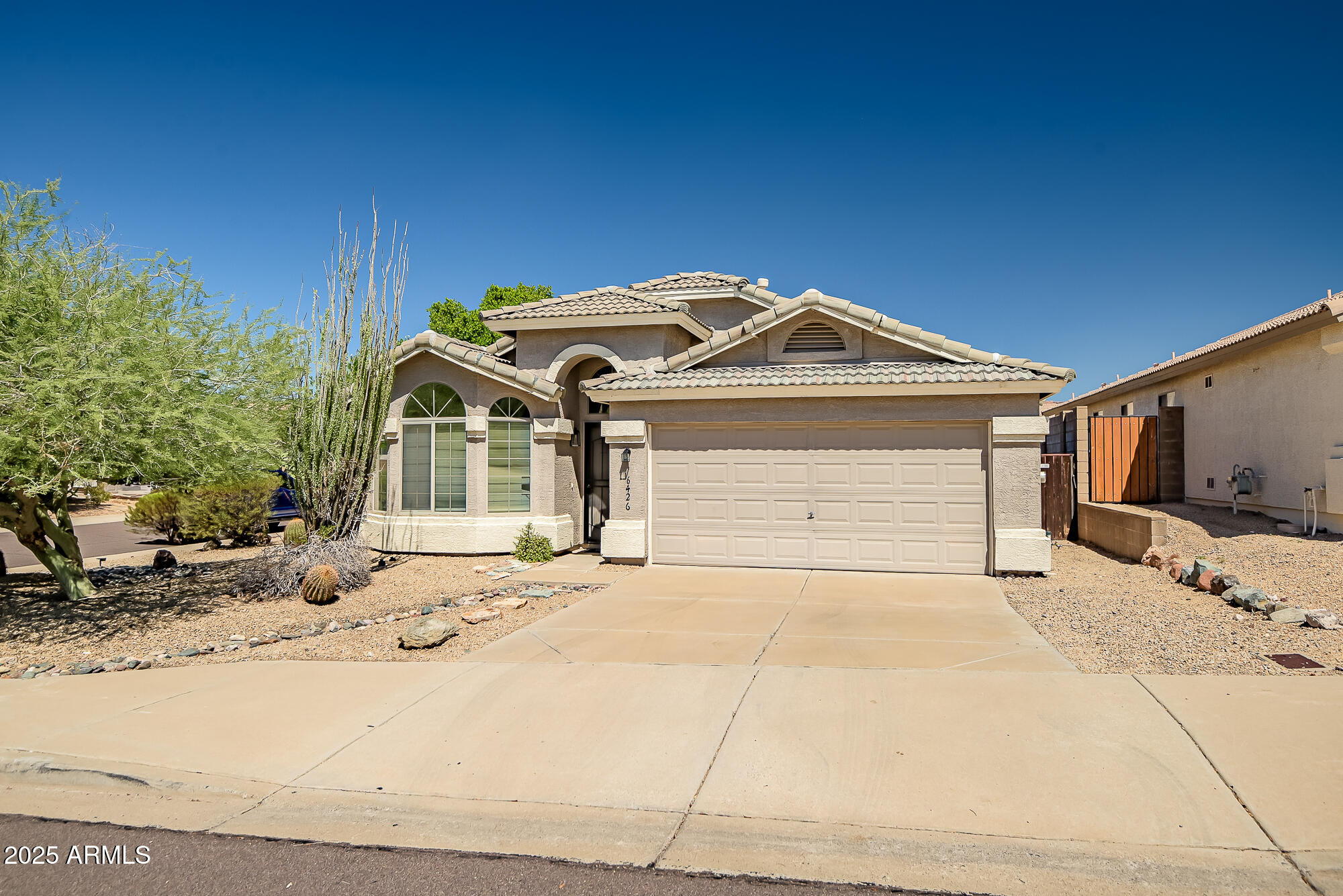 6426 W PRICKLY PEAR Trail