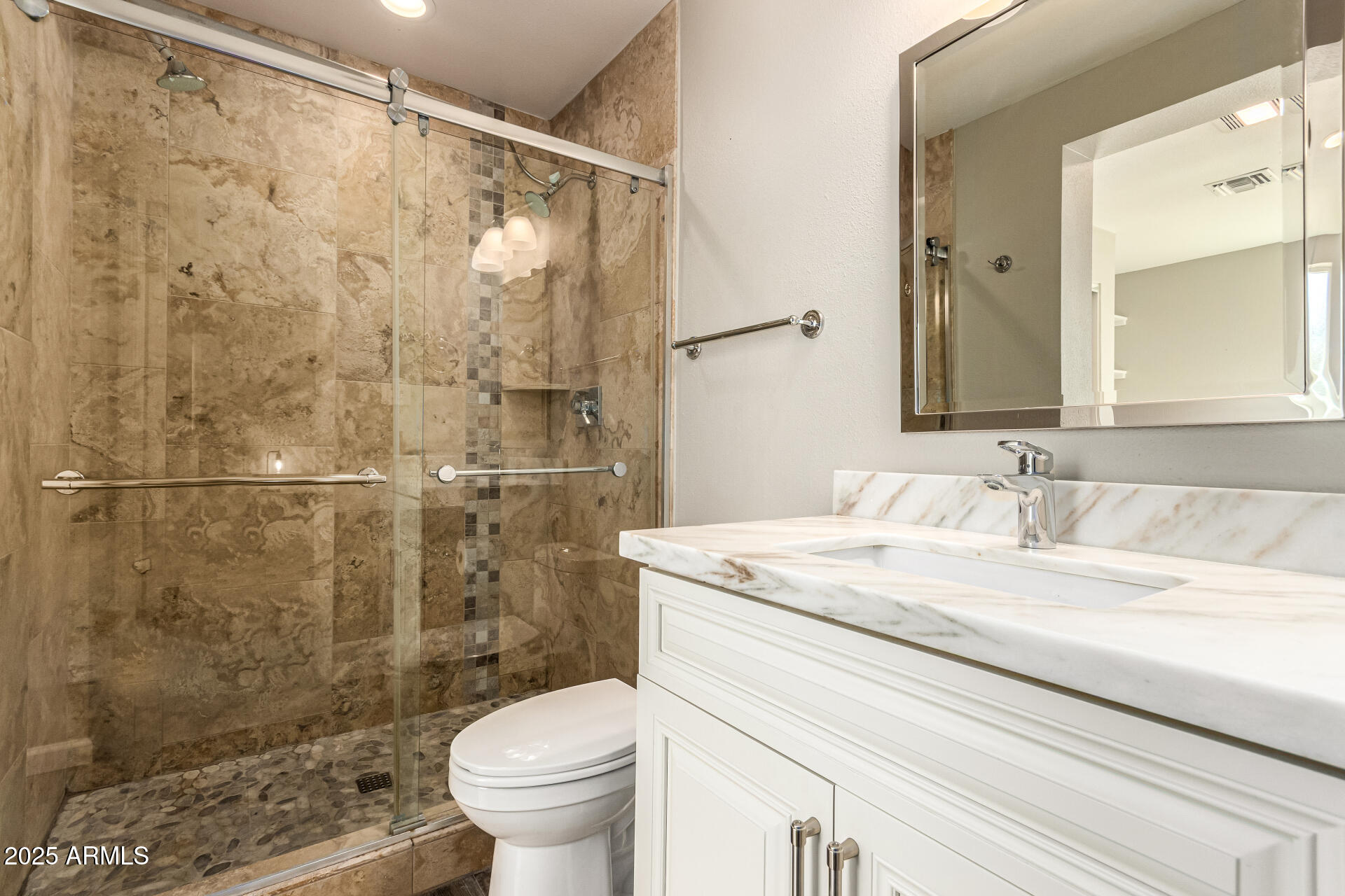 1659 E PALMCROFT Drive