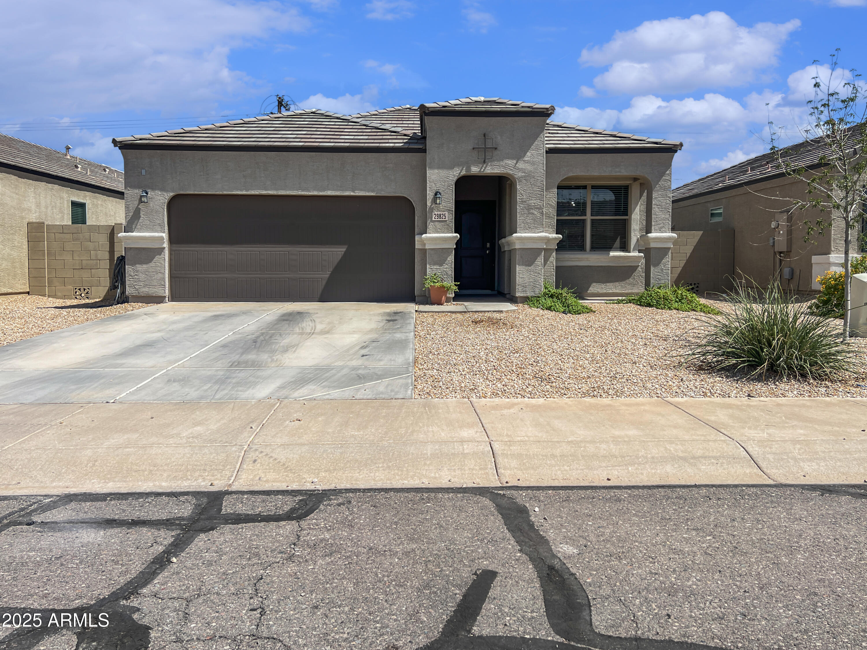 29825 N YUCCA Drive