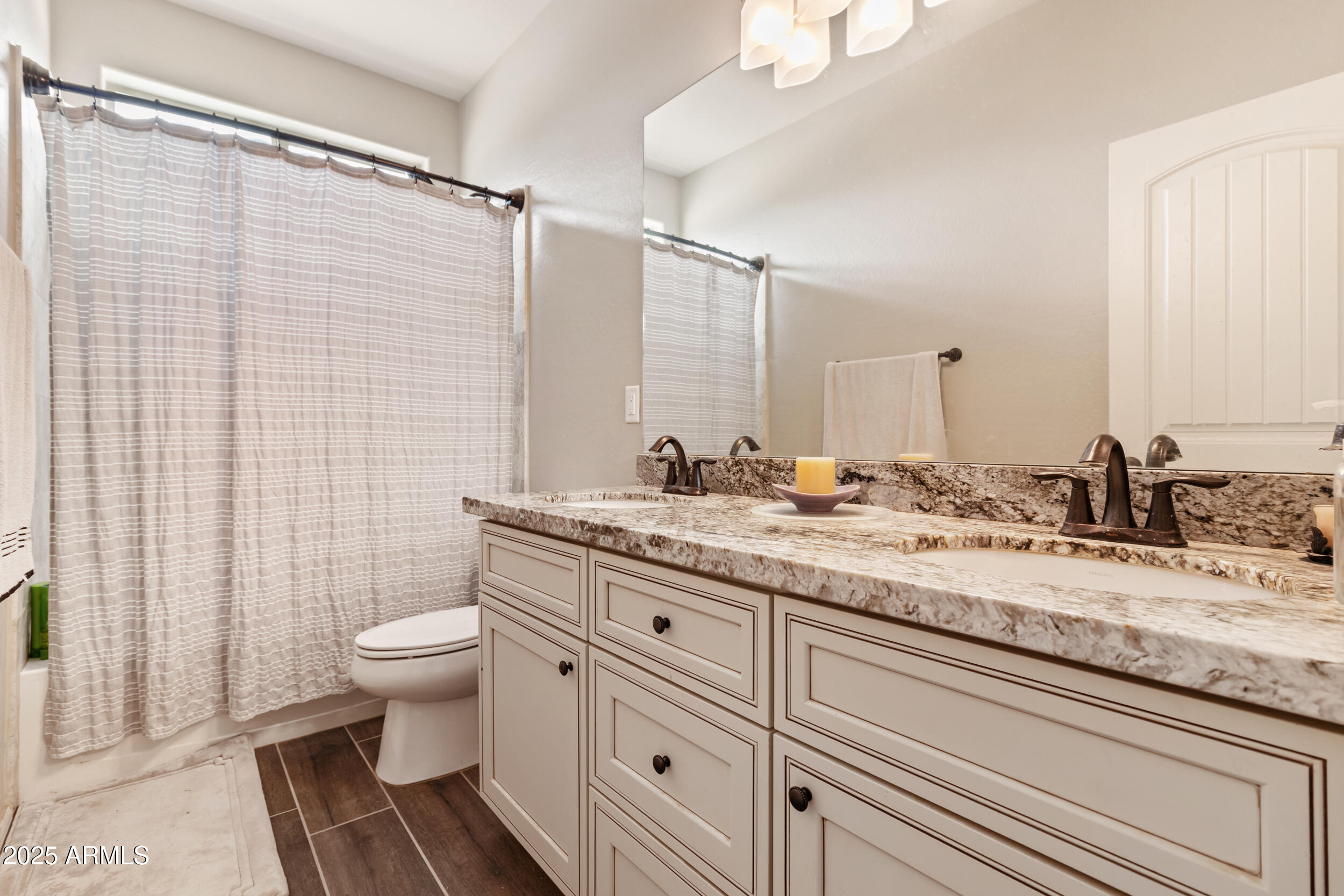 21007 W SHASTA Street