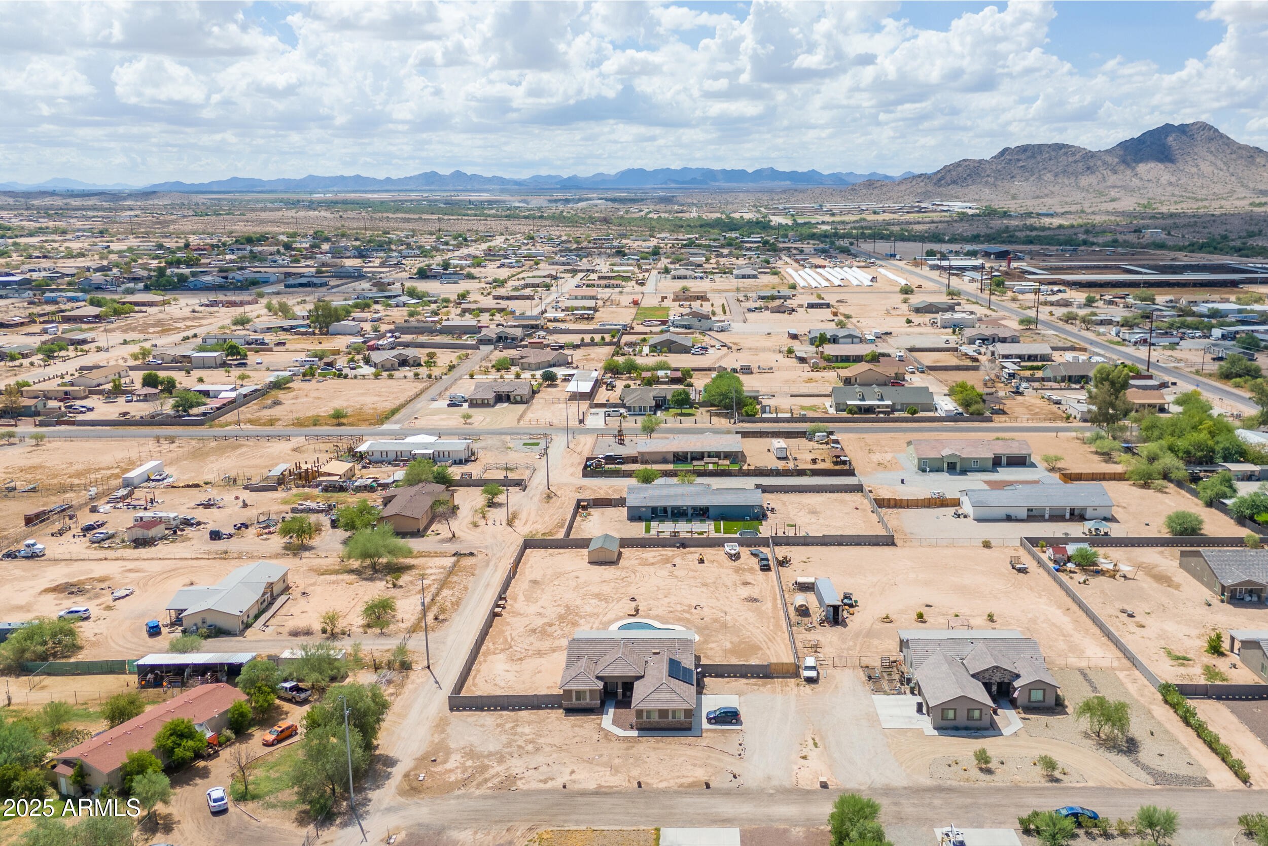 21007 W SHASTA Street