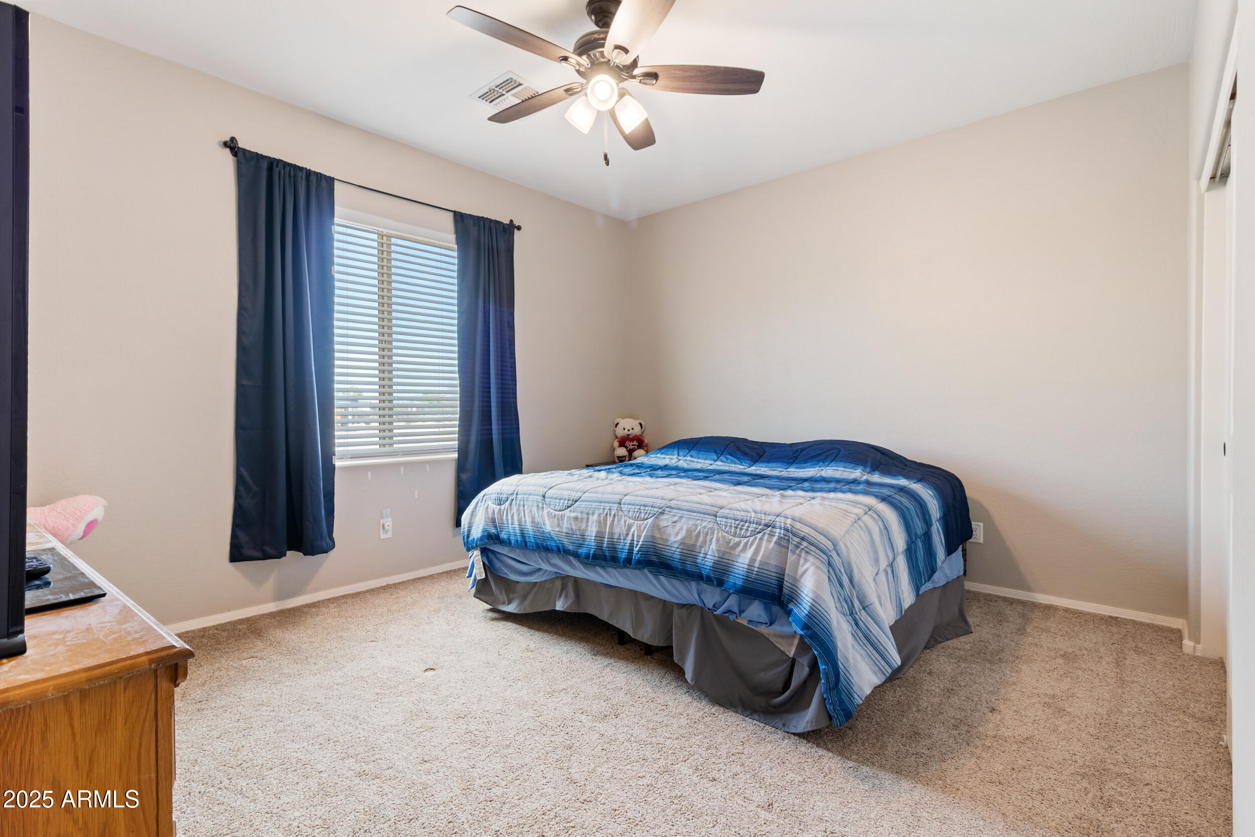 21007 W SHASTA Street