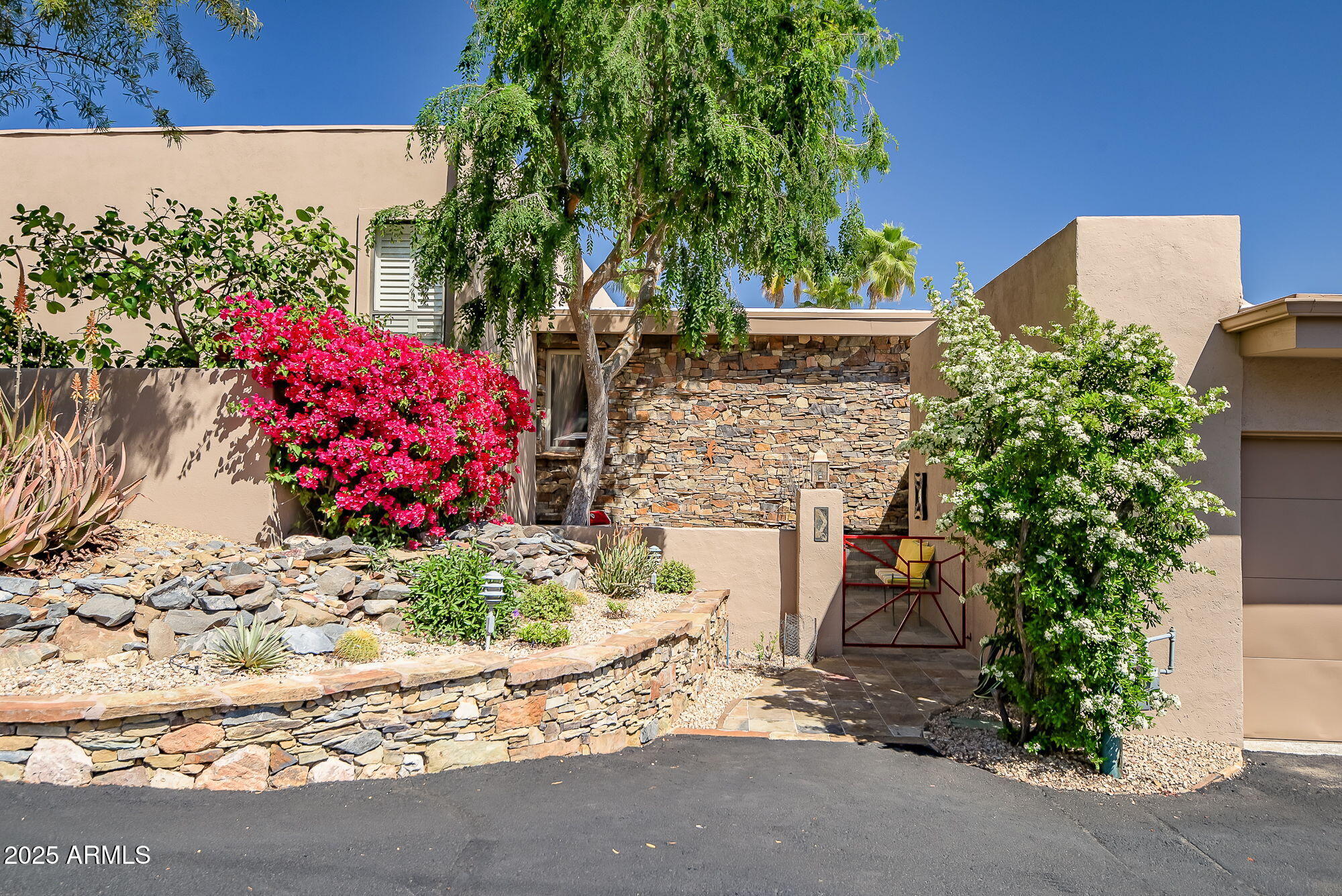 37300 N TOM DARLINGTON Drive, D