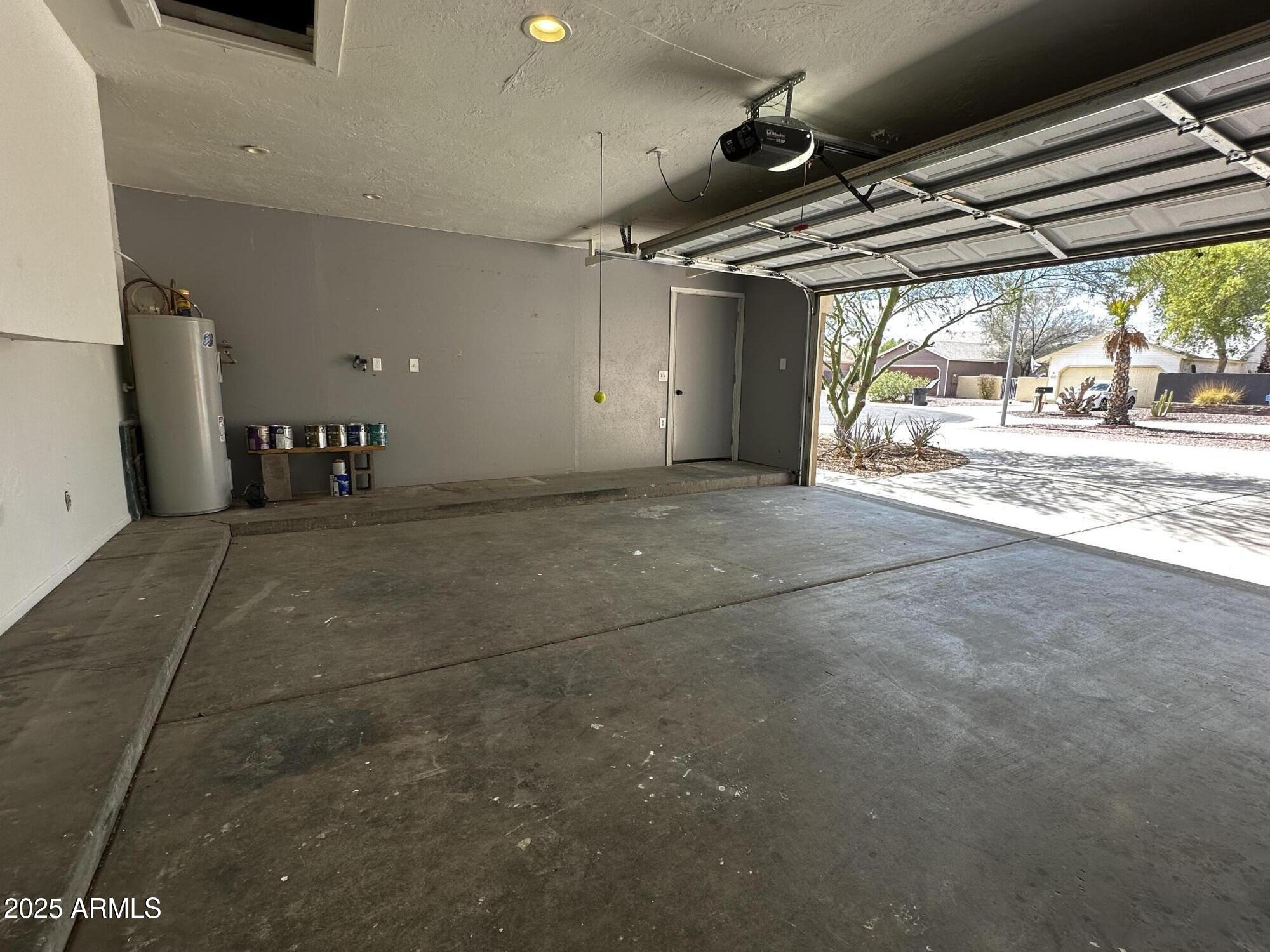 523 N OMAHA Circle