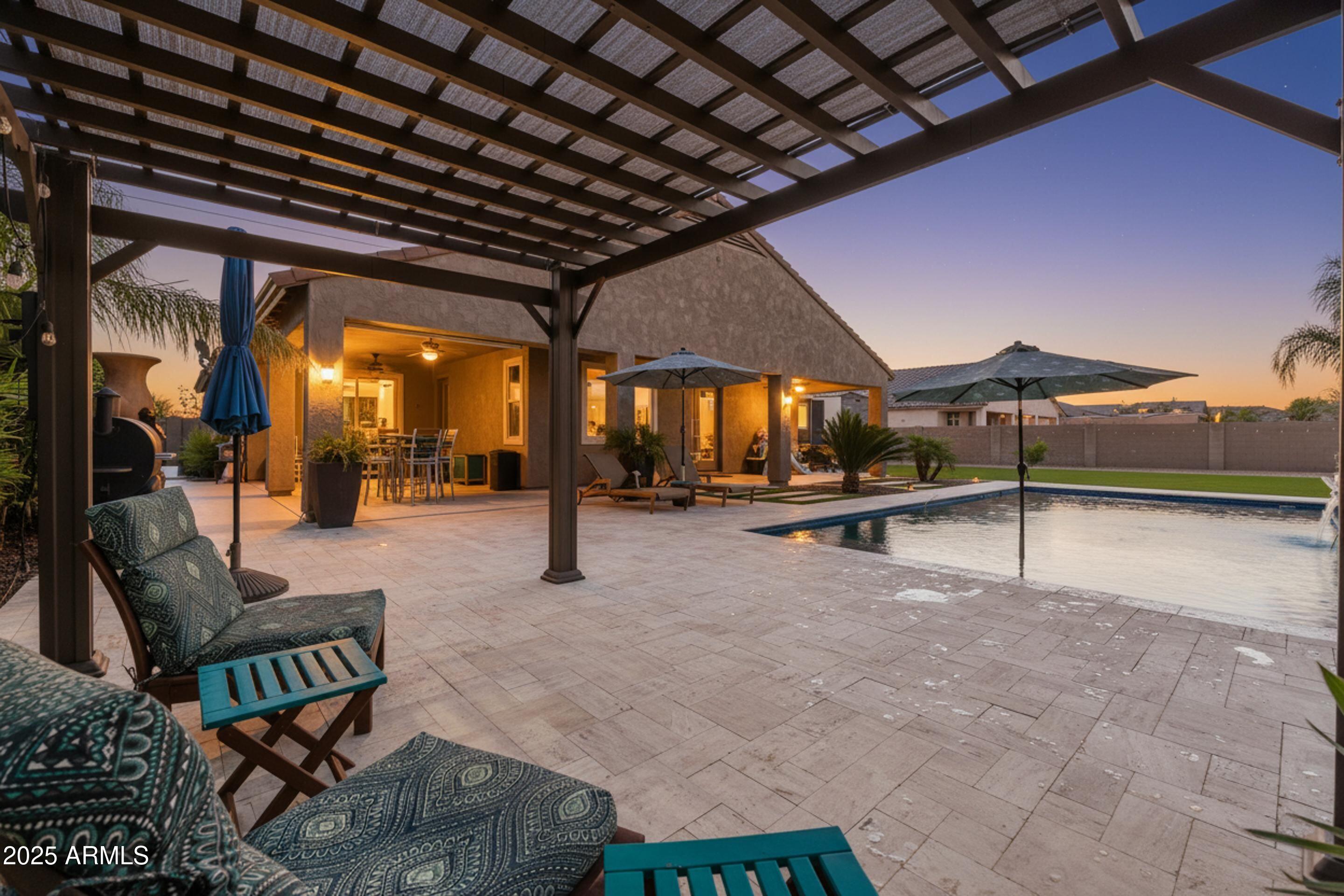 27700 N SILVERLEAF Road