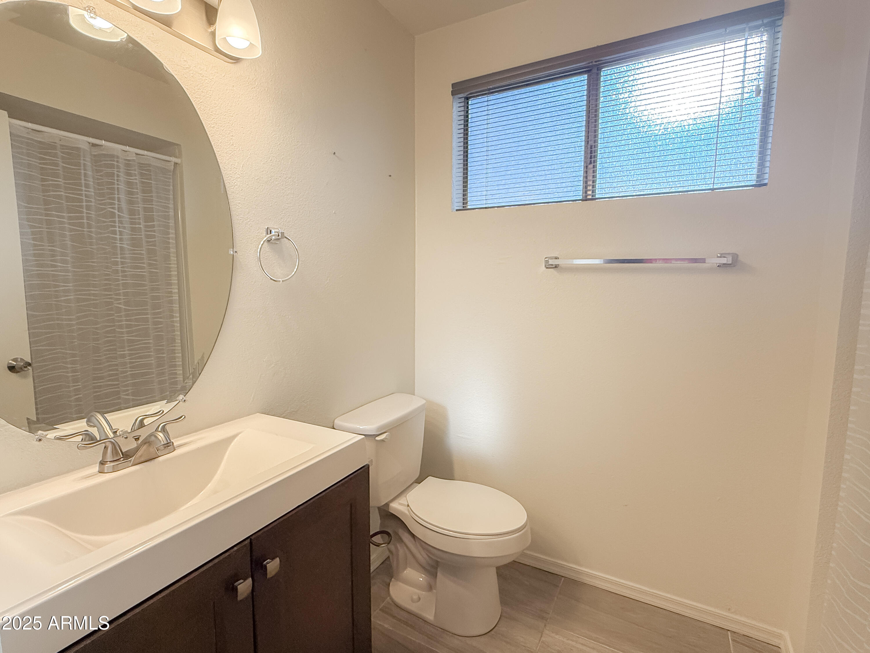 2663 W ESTRELLA Drive