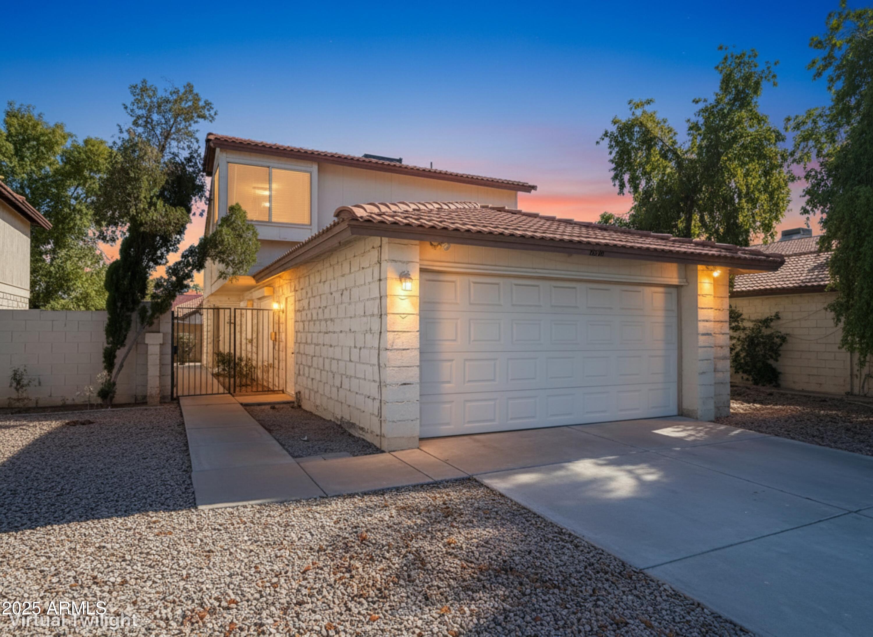 2663 W ESTRELLA Drive