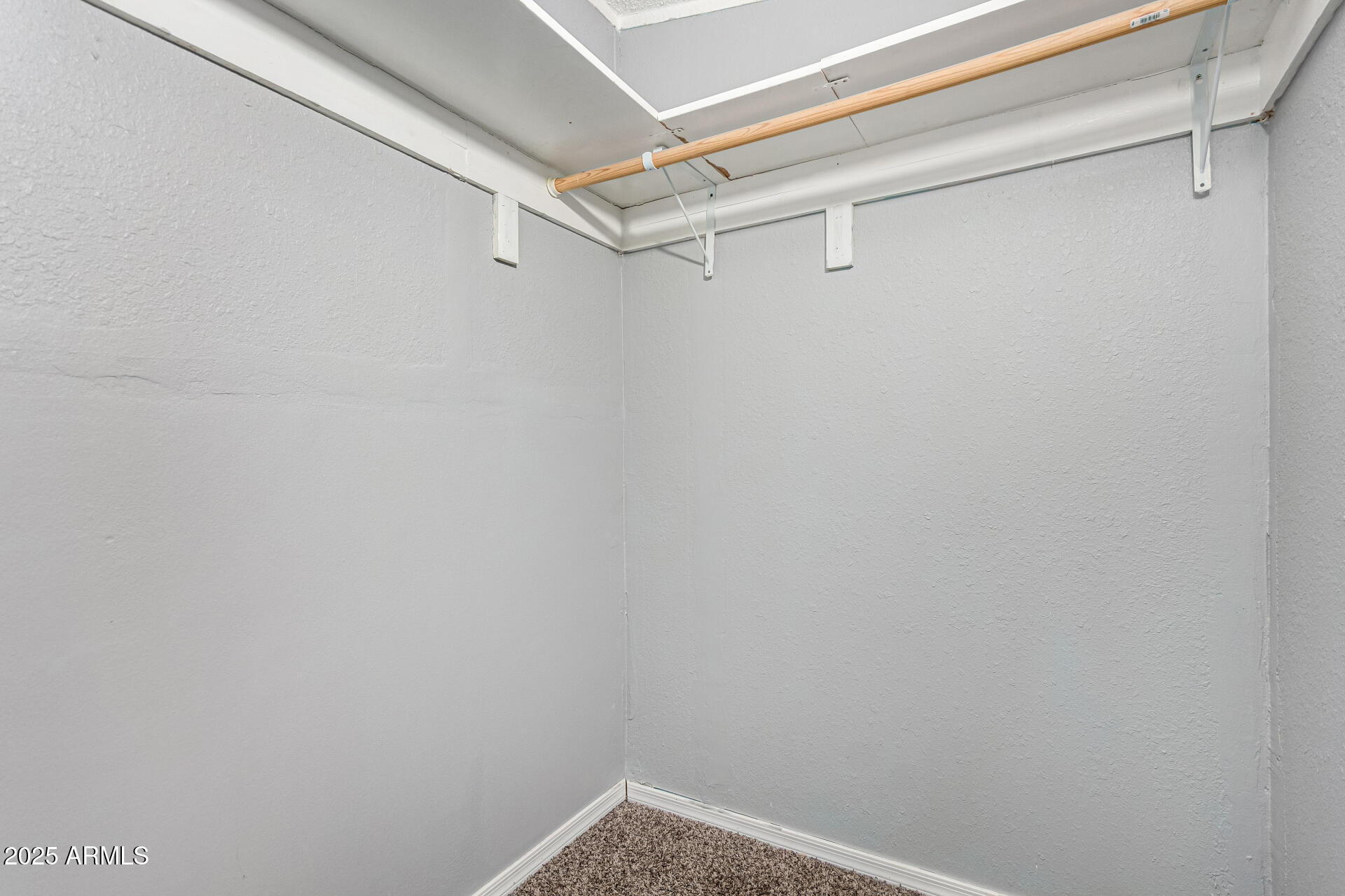 21137 W DOVE VALLEY Road, Wittmann