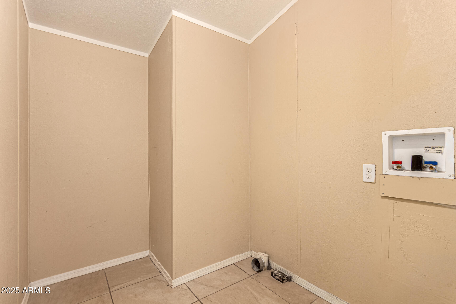 21137 W DOVE VALLEY Road, Wittmann