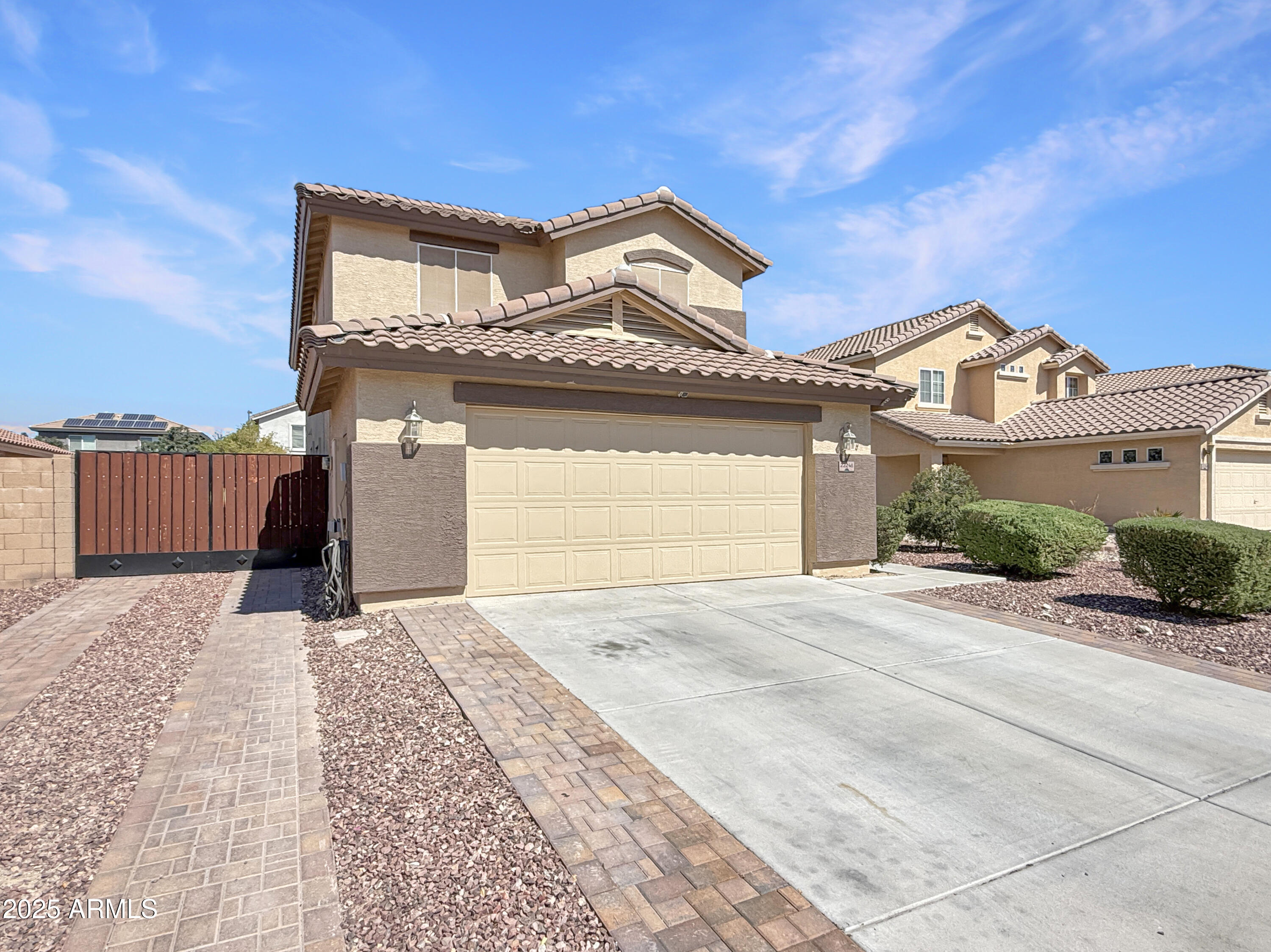 22248 W SHADOW Drive