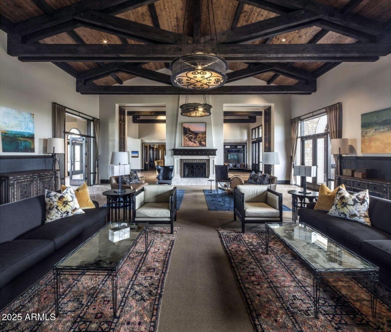 18535 W MCNEIL Street