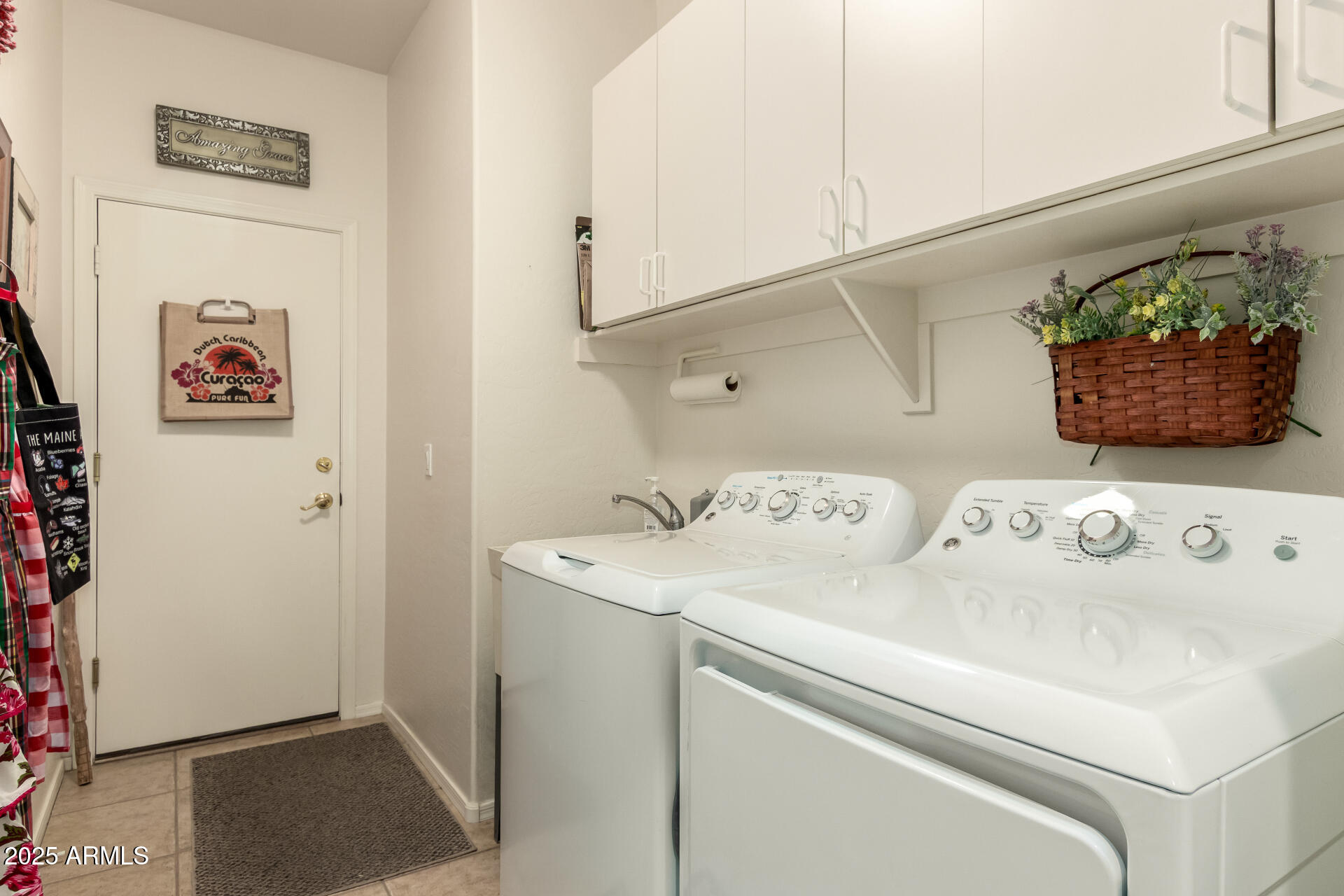 18535 W MCNEIL Street