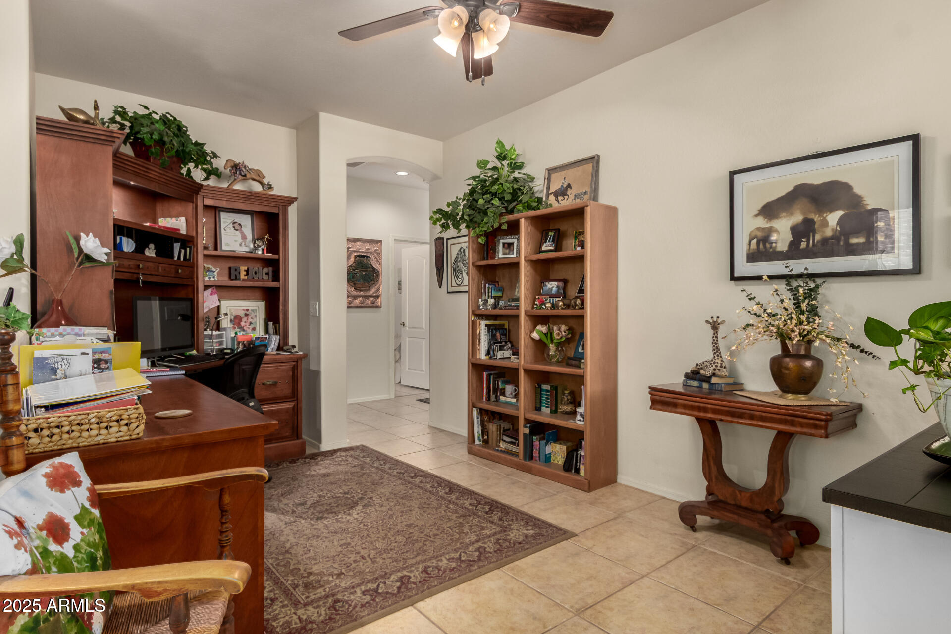 18535 W MCNEIL Street