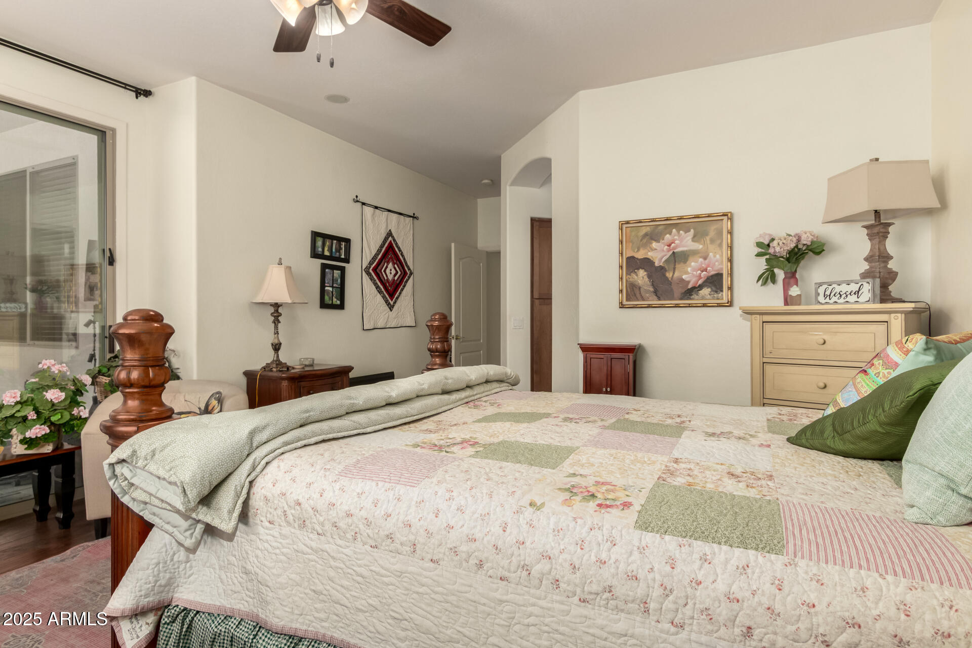 18535 W MCNEIL Street