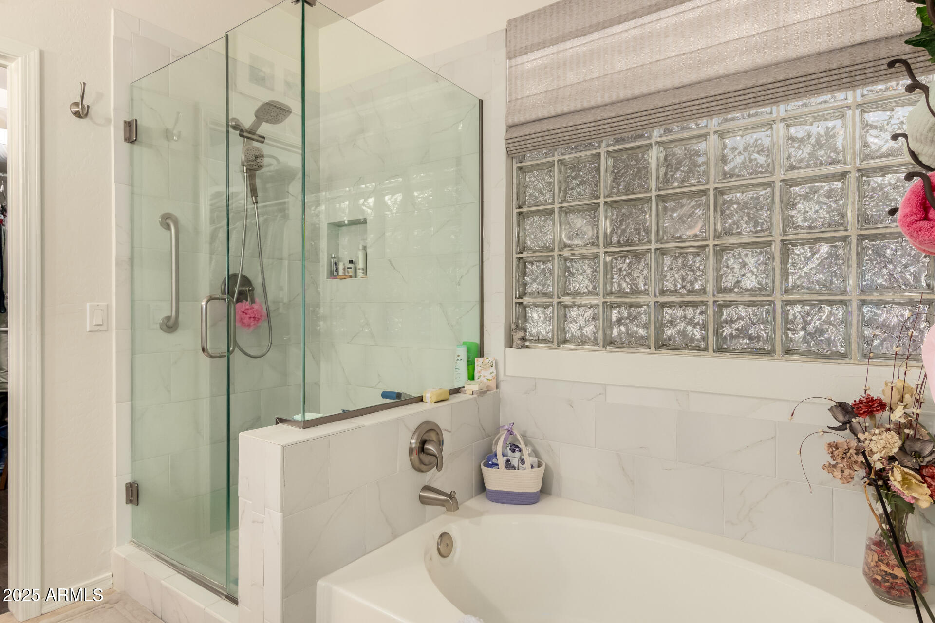 18535 W MCNEIL Street