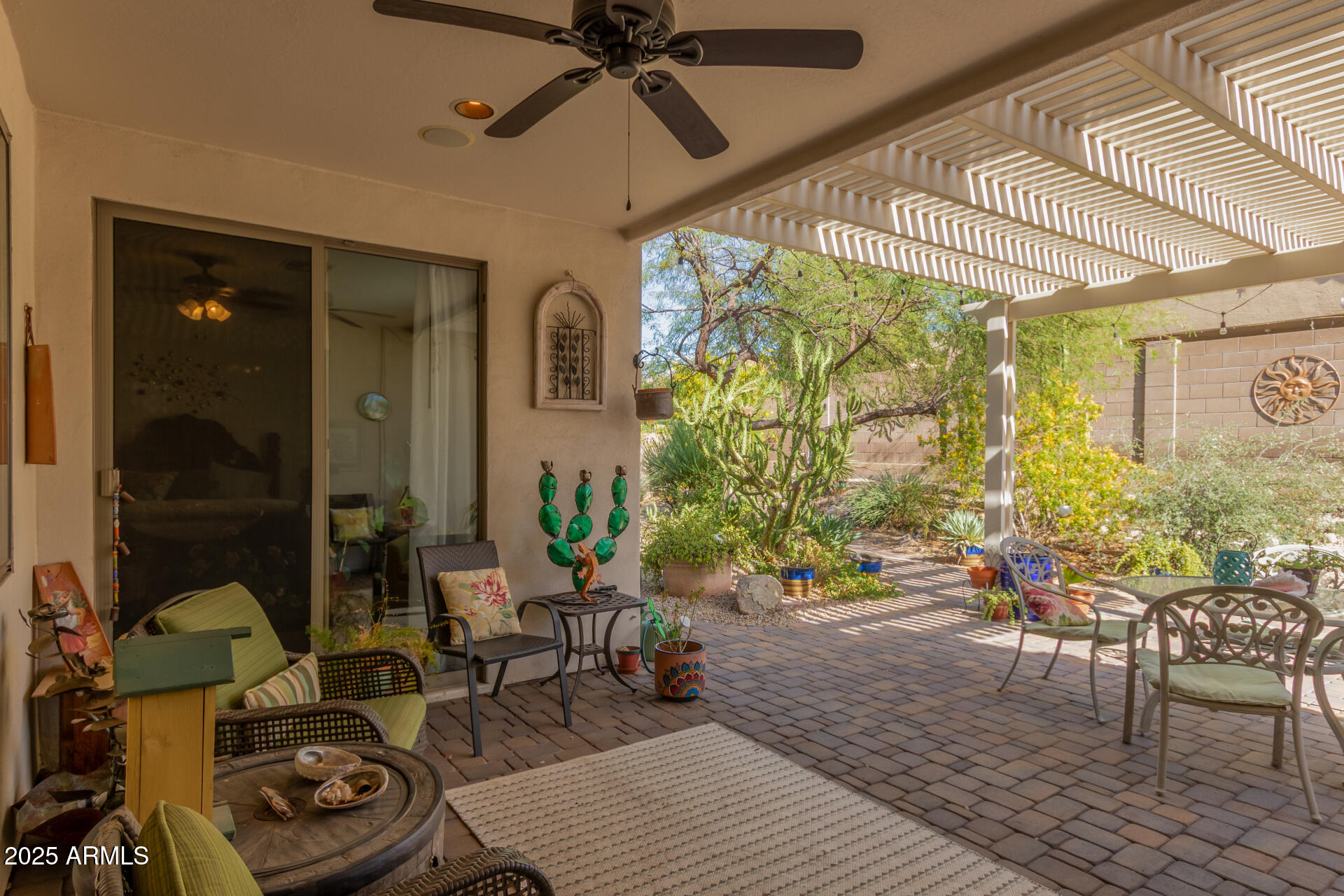 18535 W MCNEIL Street