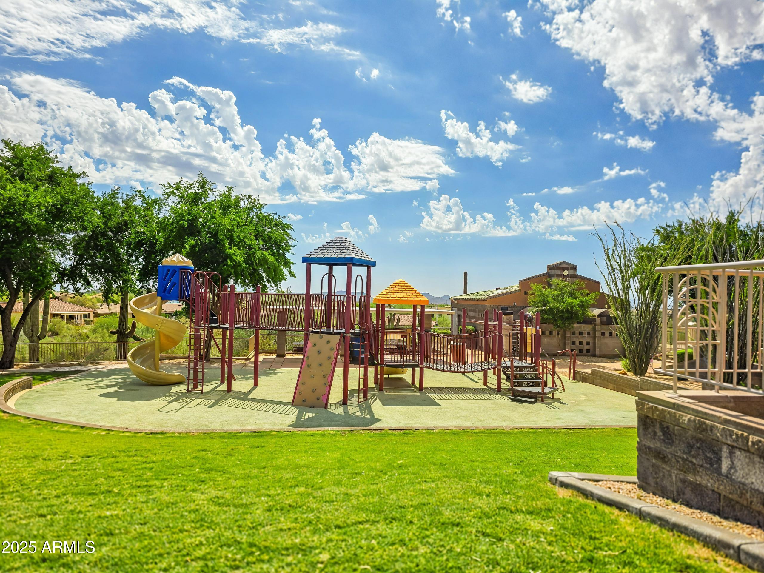 3237 W GALVIN Street