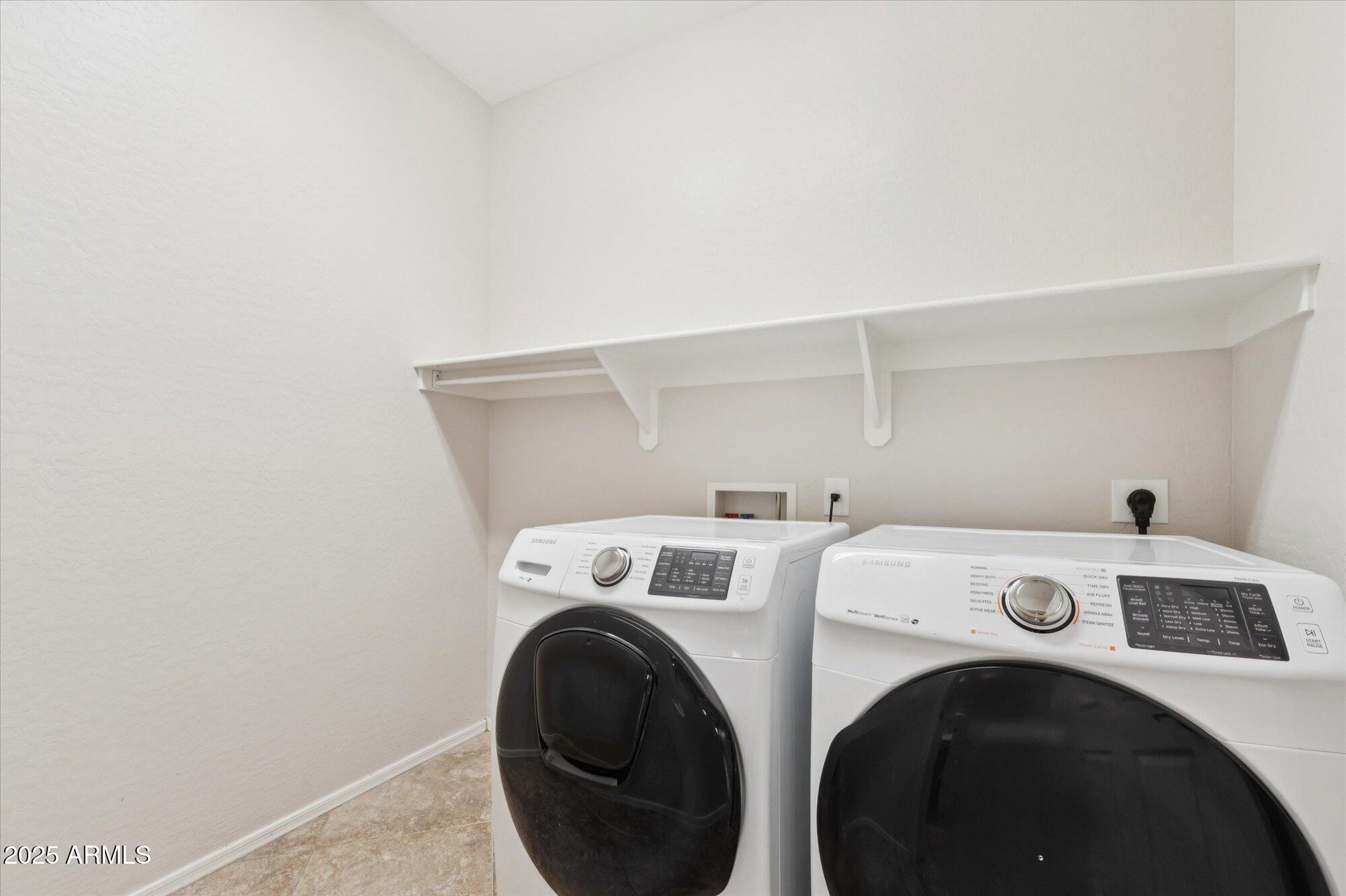 3237 W GALVIN Street