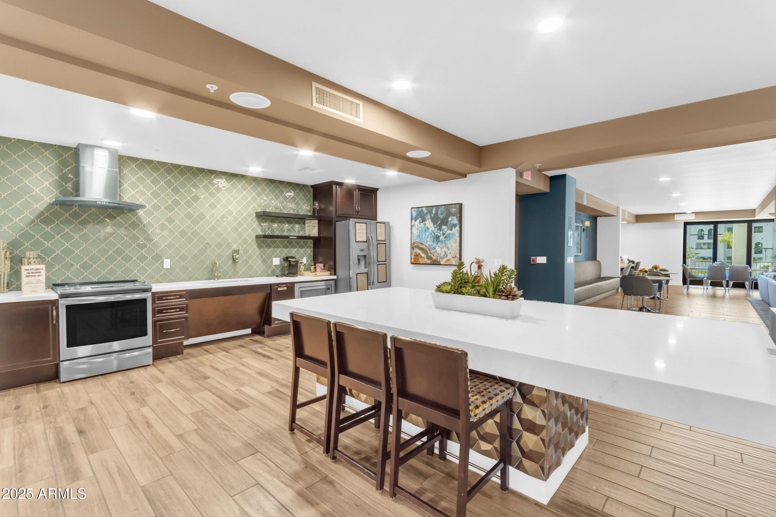 2511 W QUEEN CREEK Road, 165