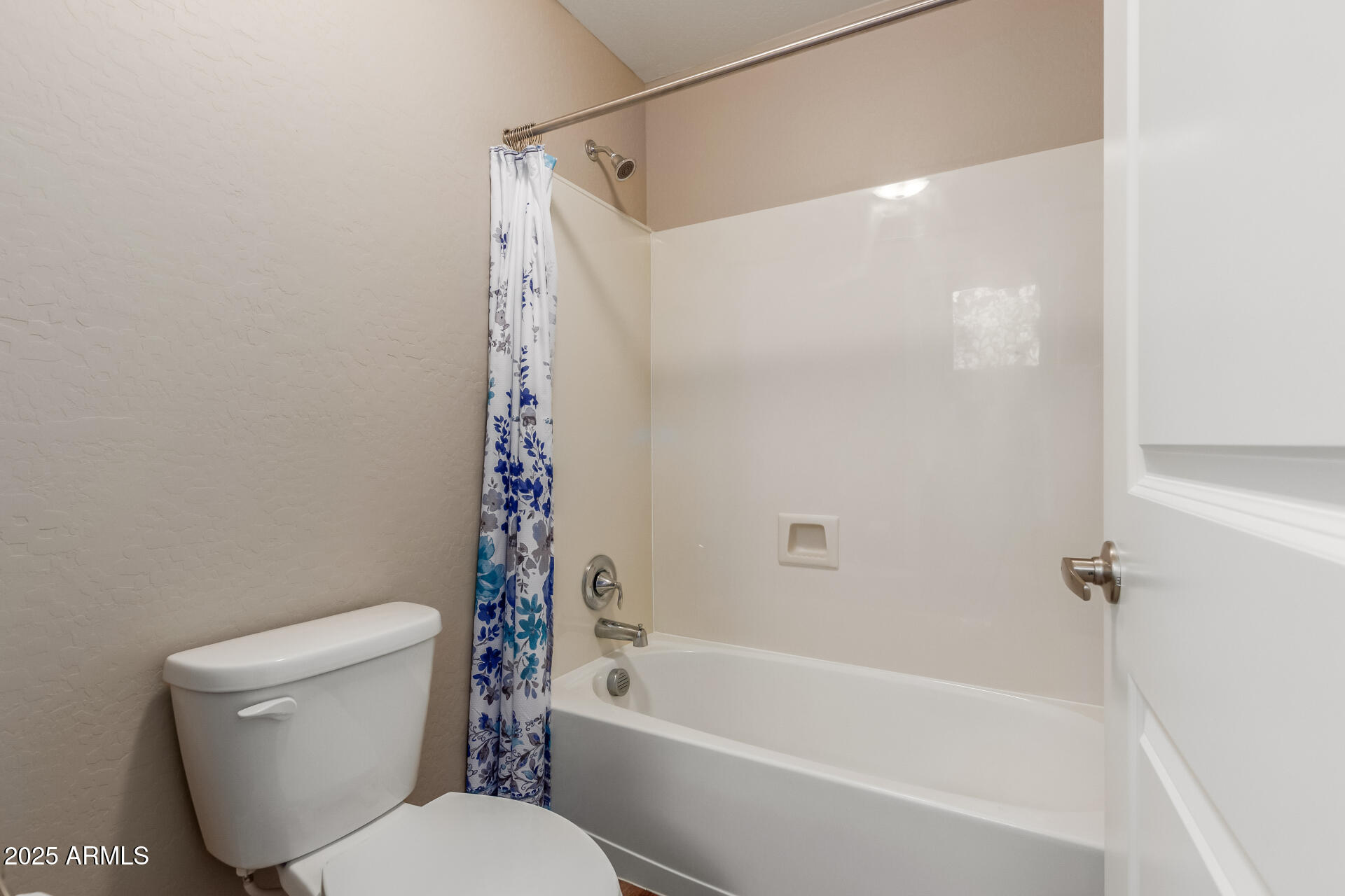 2821 S SKYLINE Drive, 107