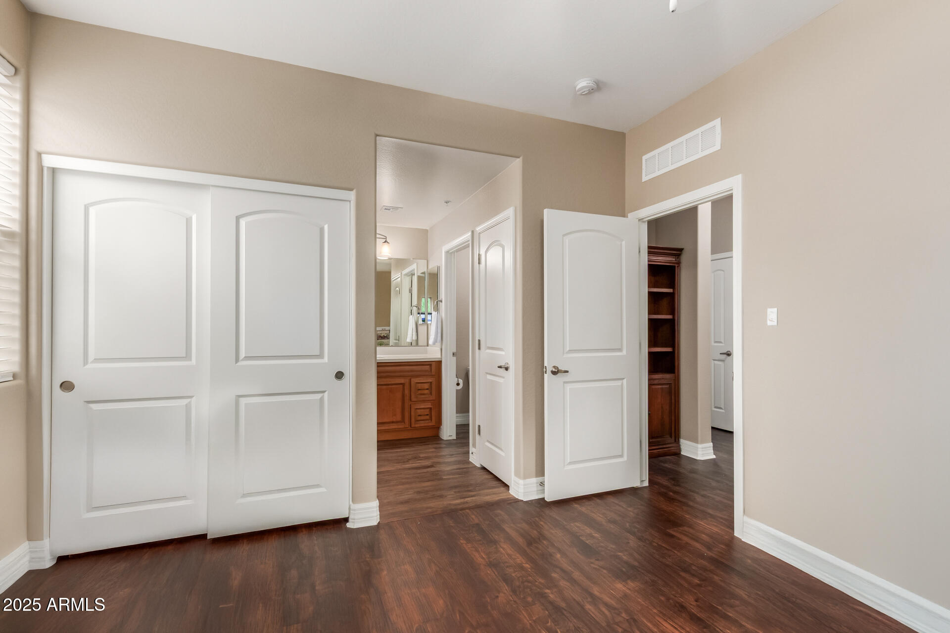 2821 S SKYLINE Drive, 107