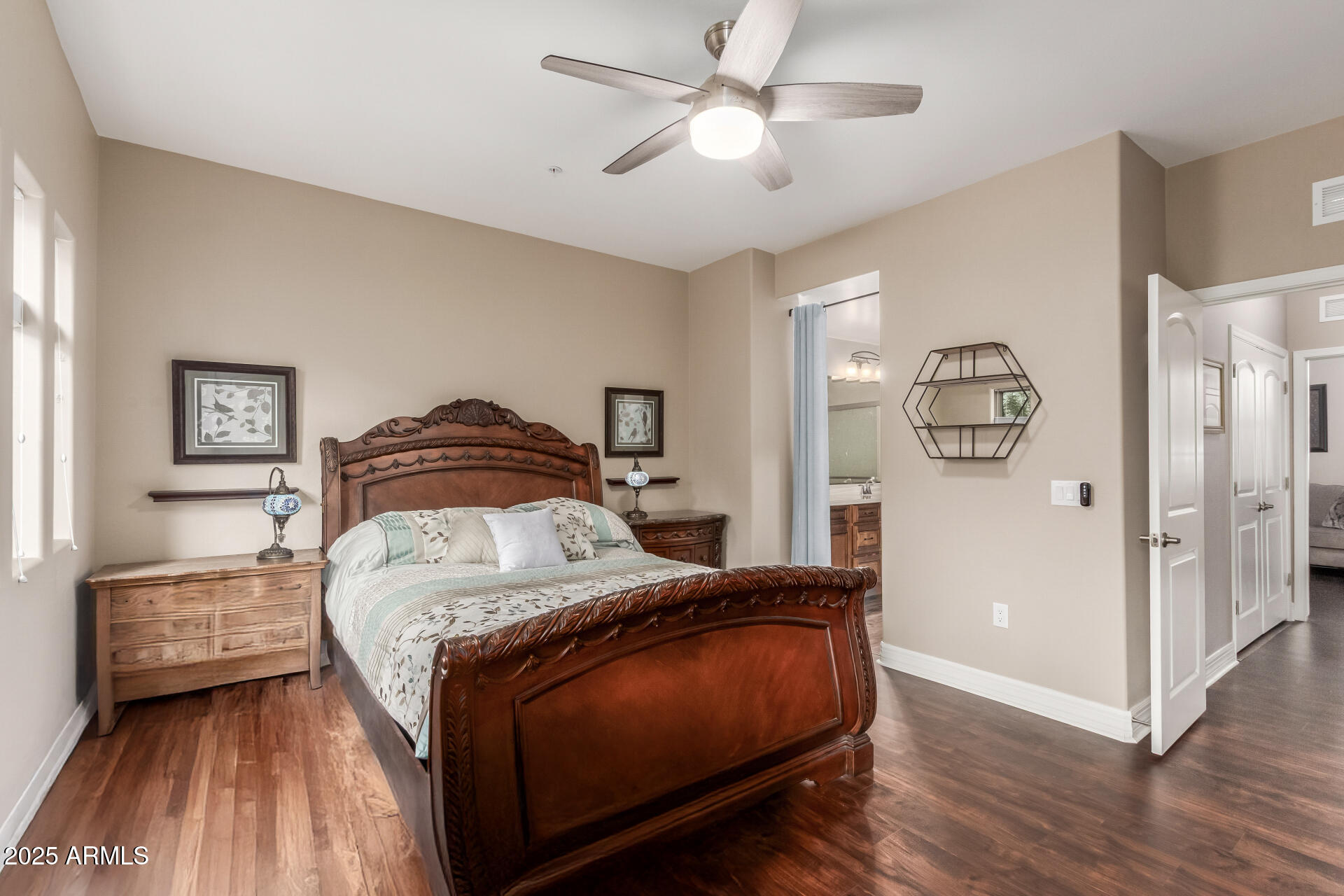 2821 S SKYLINE Drive, 107