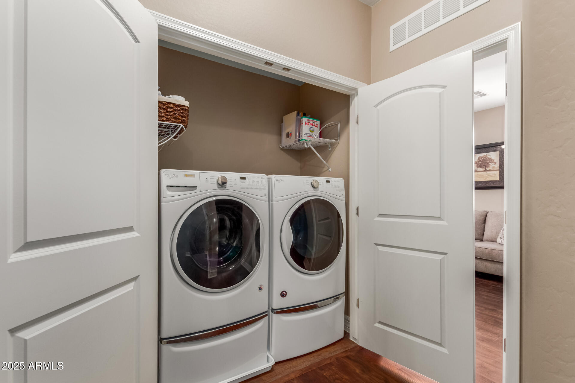 2821 S SKYLINE Drive, 107