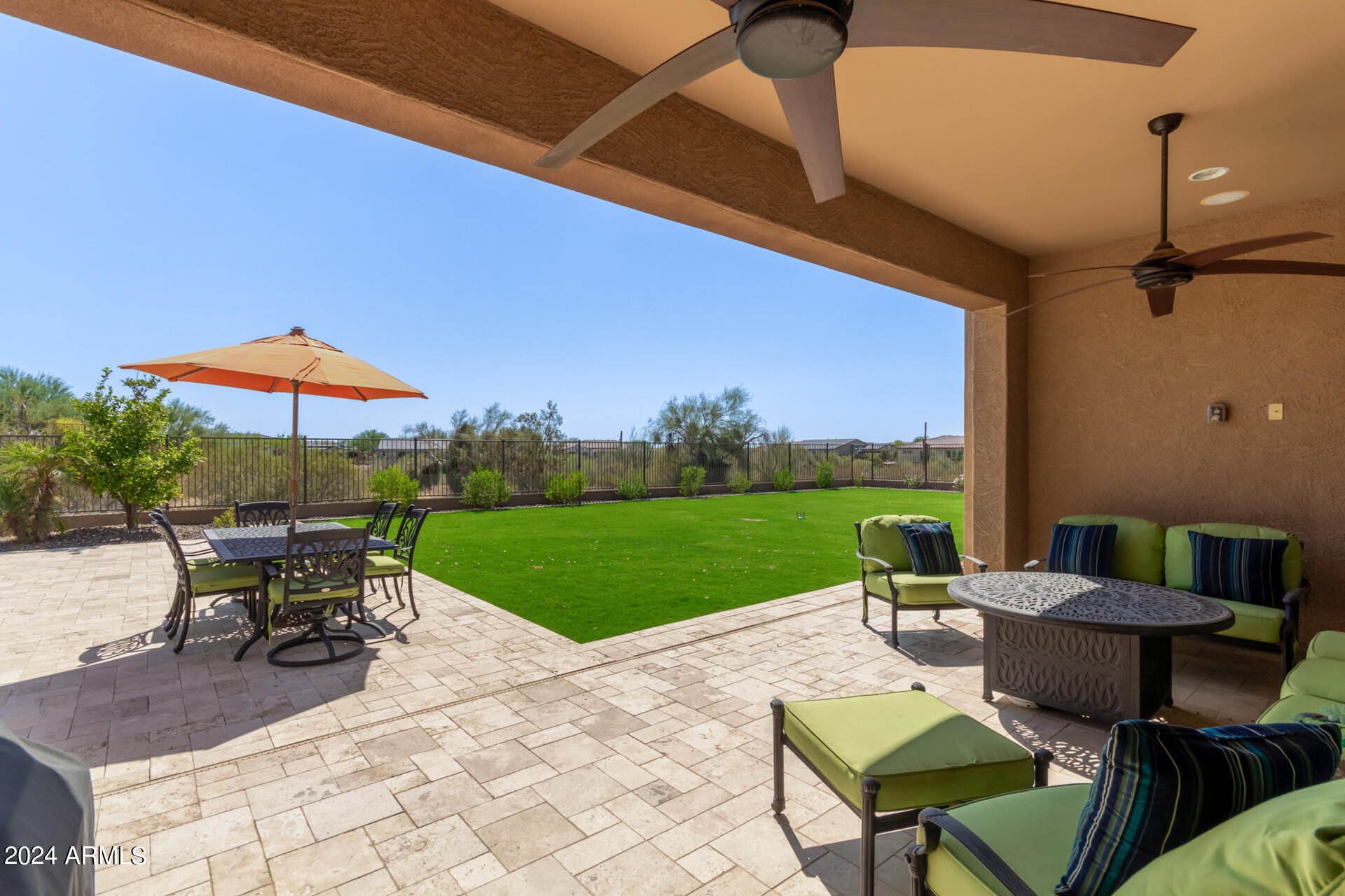 6125 E HODGES Street