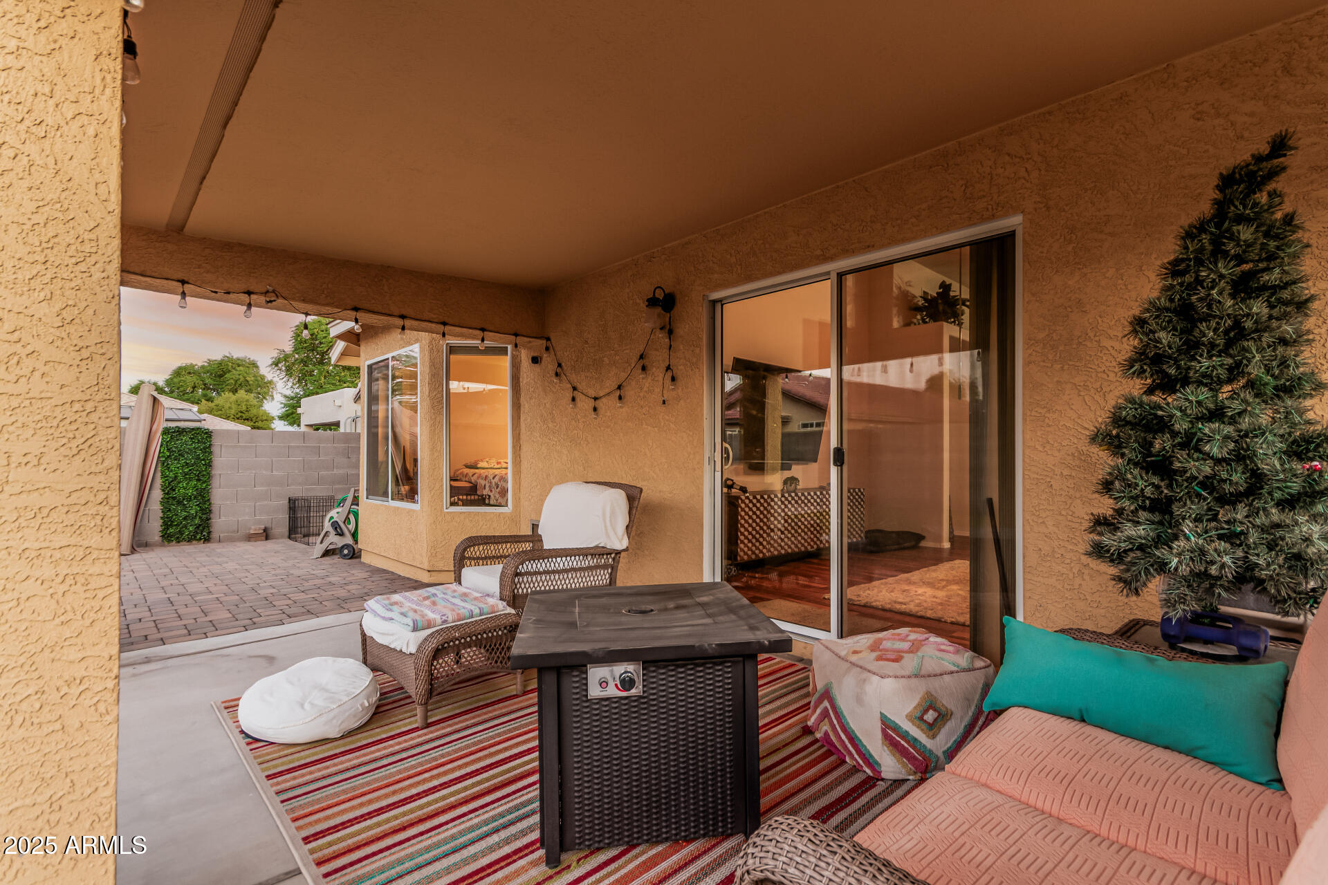 2826 W LA SALLE Street