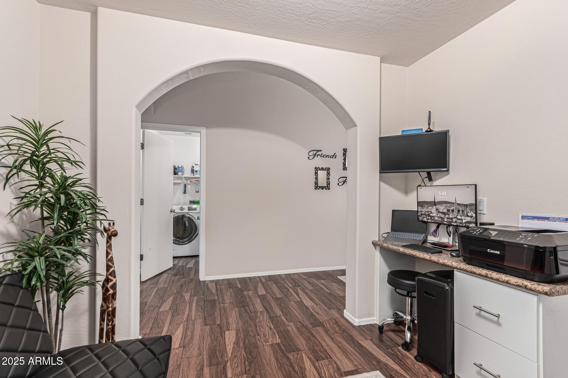 2826 W LA SALLE Street