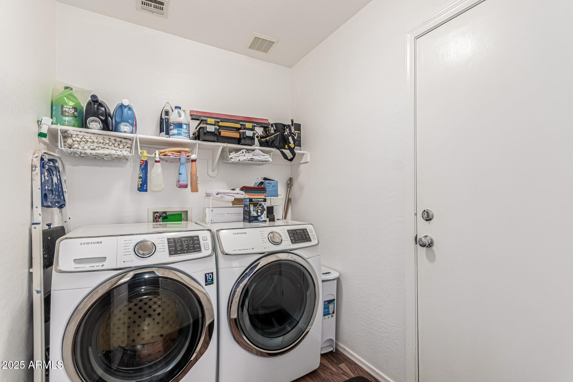 2826 W LA SALLE Street