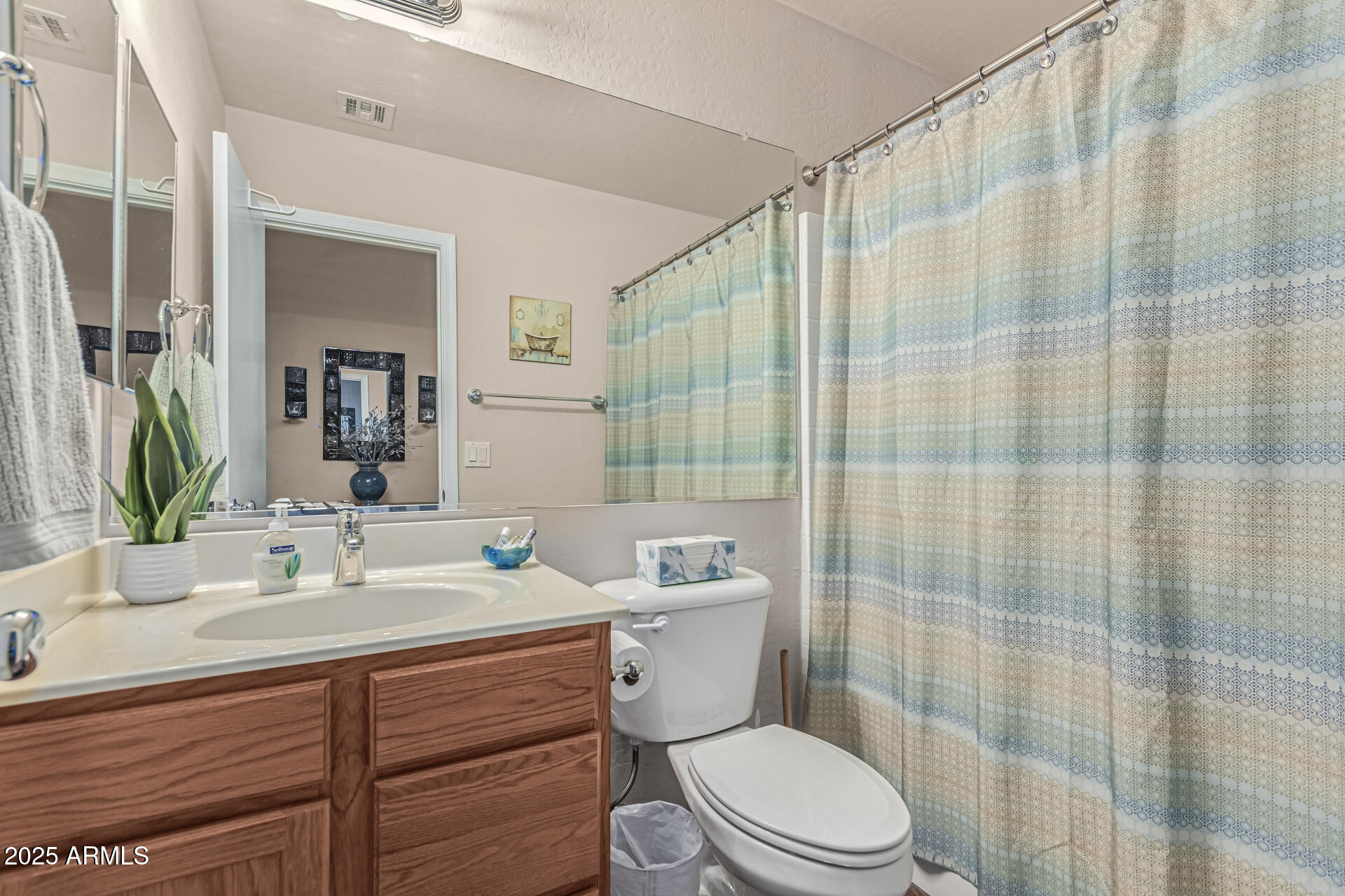 2826 W LA SALLE Street