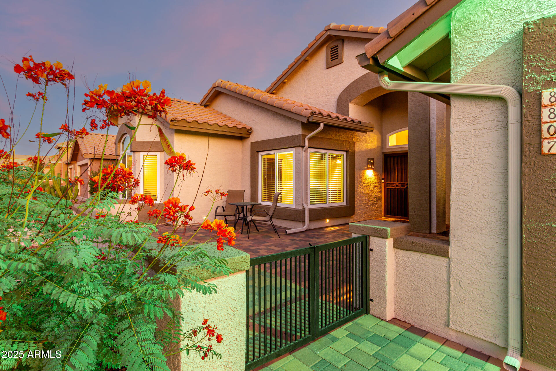 8807 E SAGUARO BLOSSOM Road