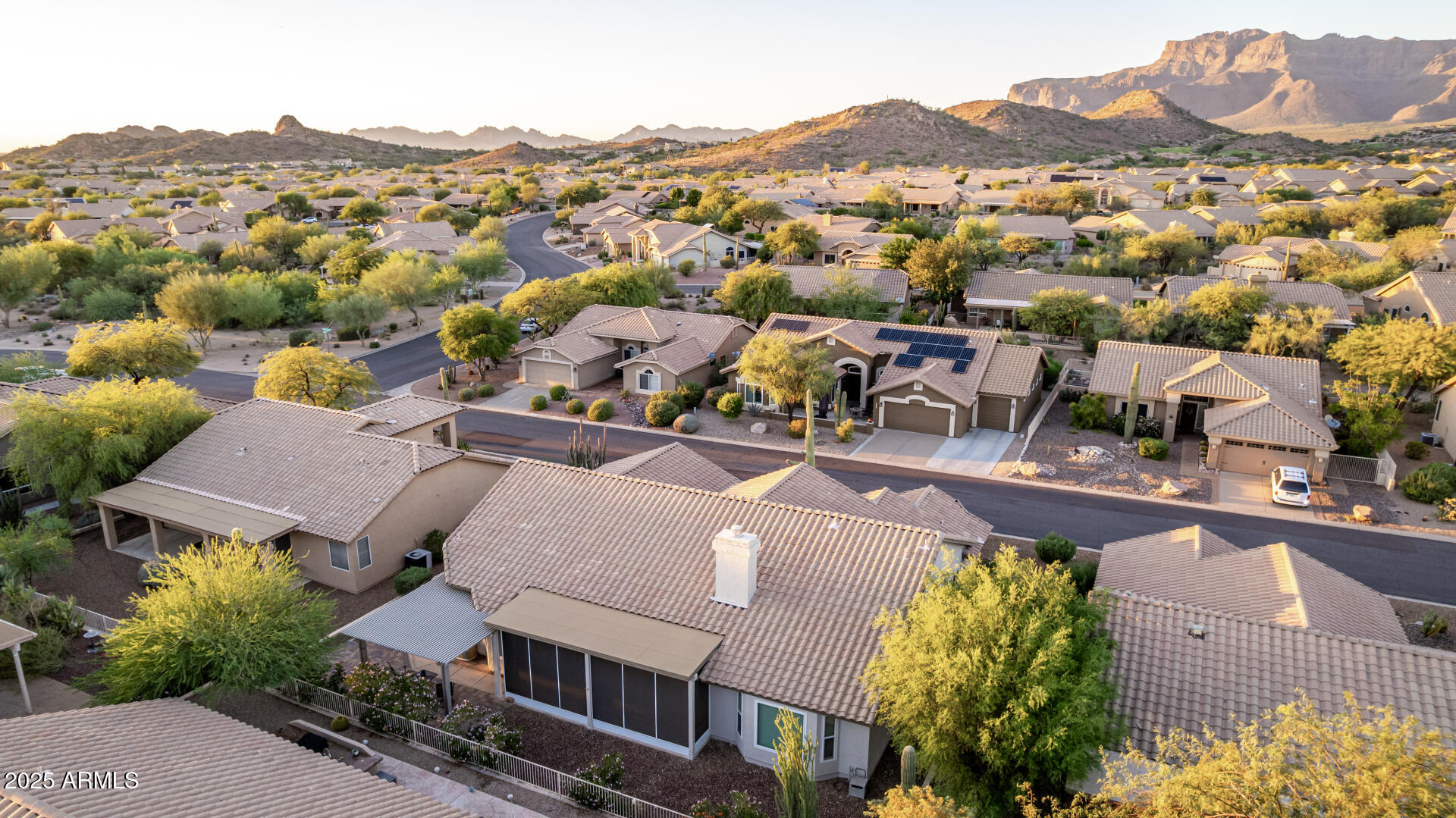 8807 E SAGUARO BLOSSOM Road